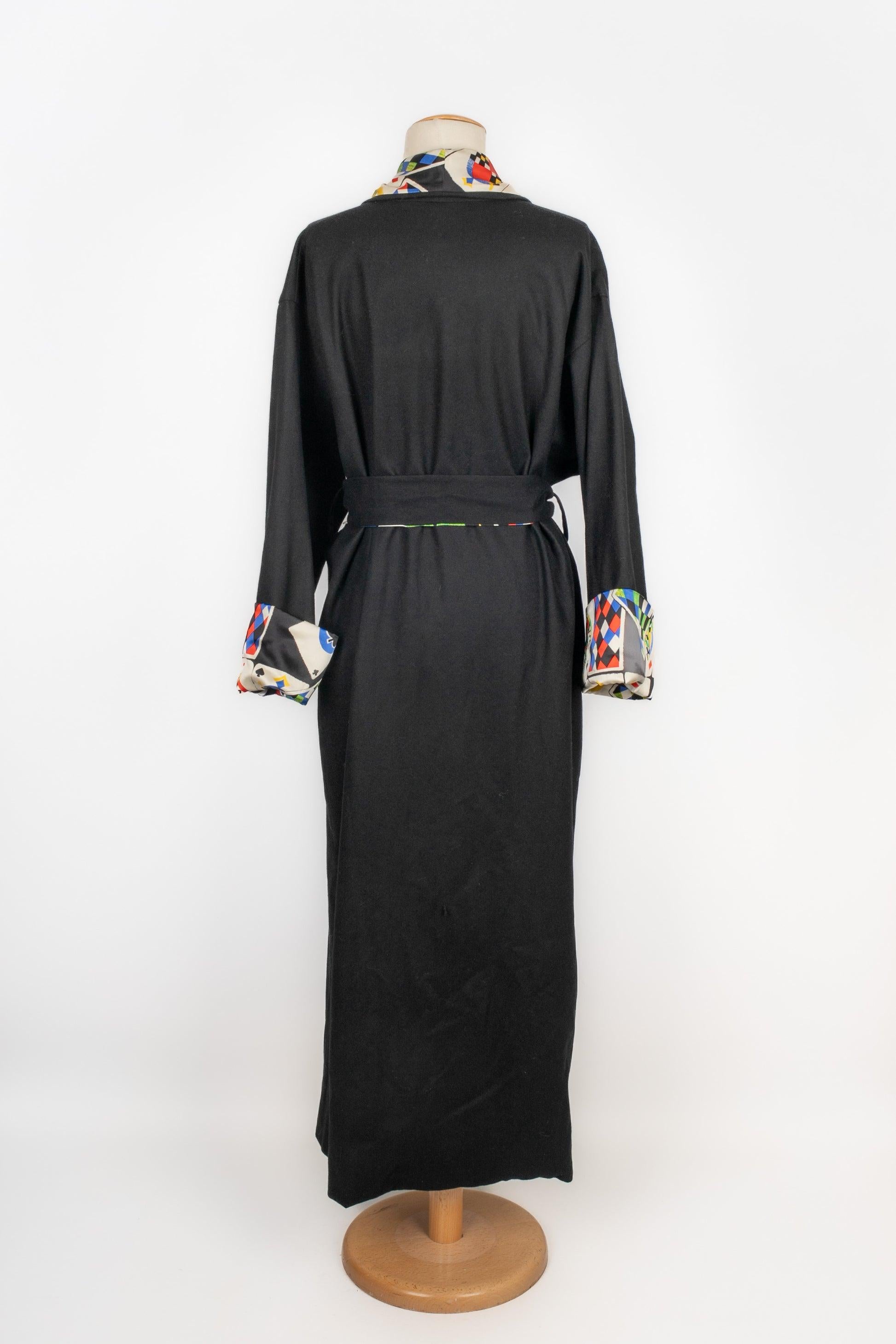 Gianni Versace Robe aus schwarzer Wollmischung (Schwarz) im Angebot