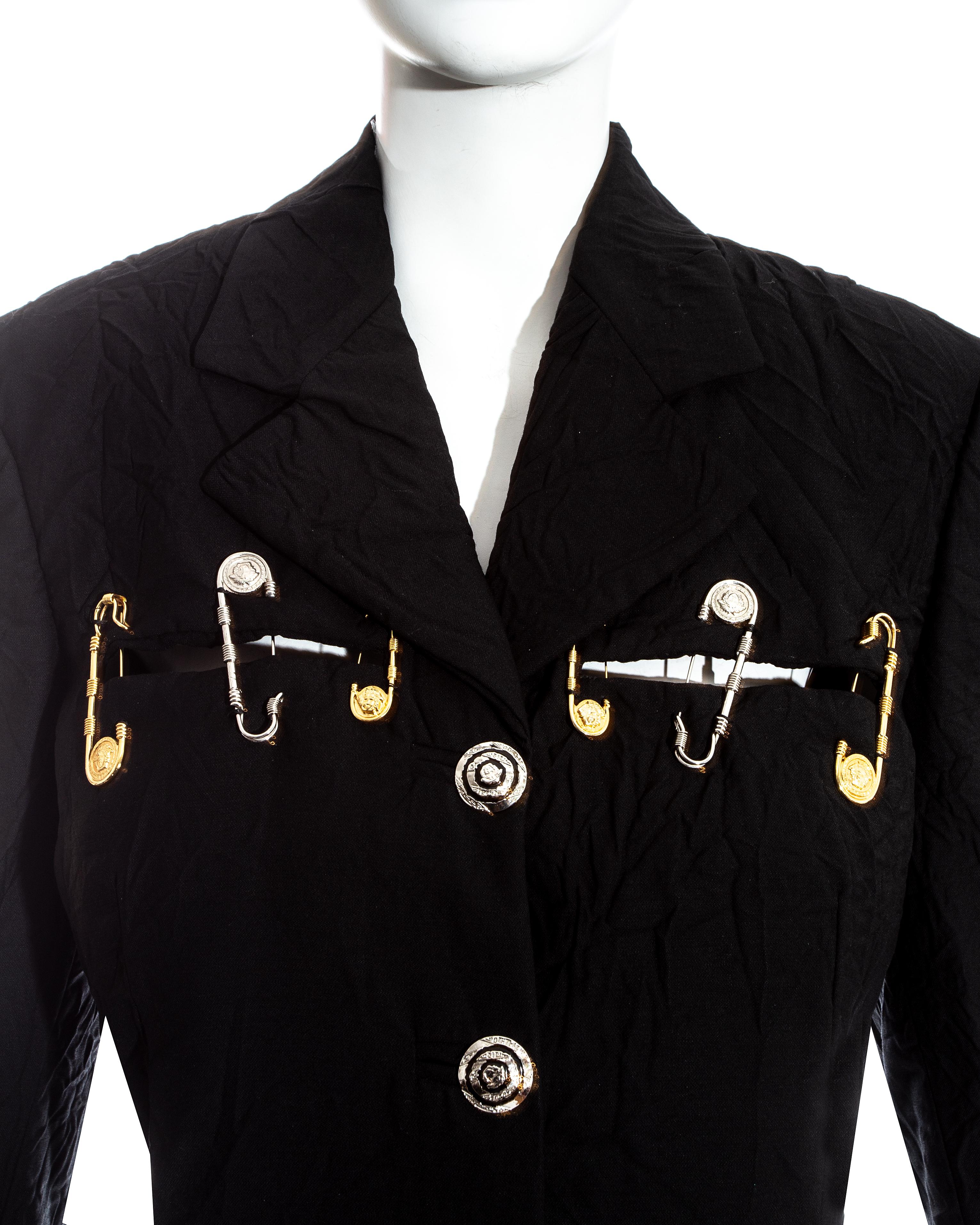 Gianni Versace black crinkled safety pin skirt suit, ss 1994 In Excellent Condition For Sale In London, GB