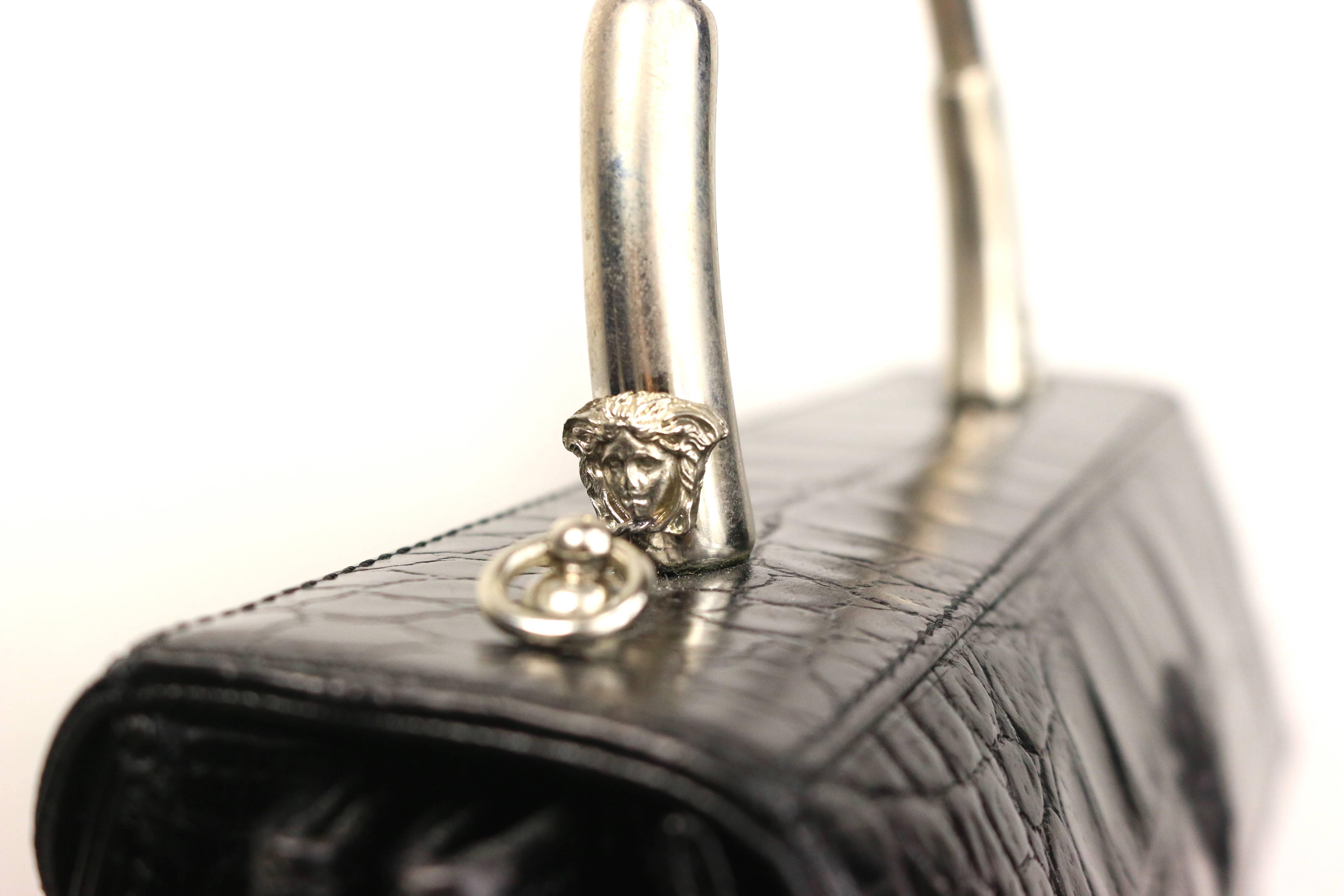 Gianni Versace Black Croc Leather flap Shoulder Bag For Sale 1