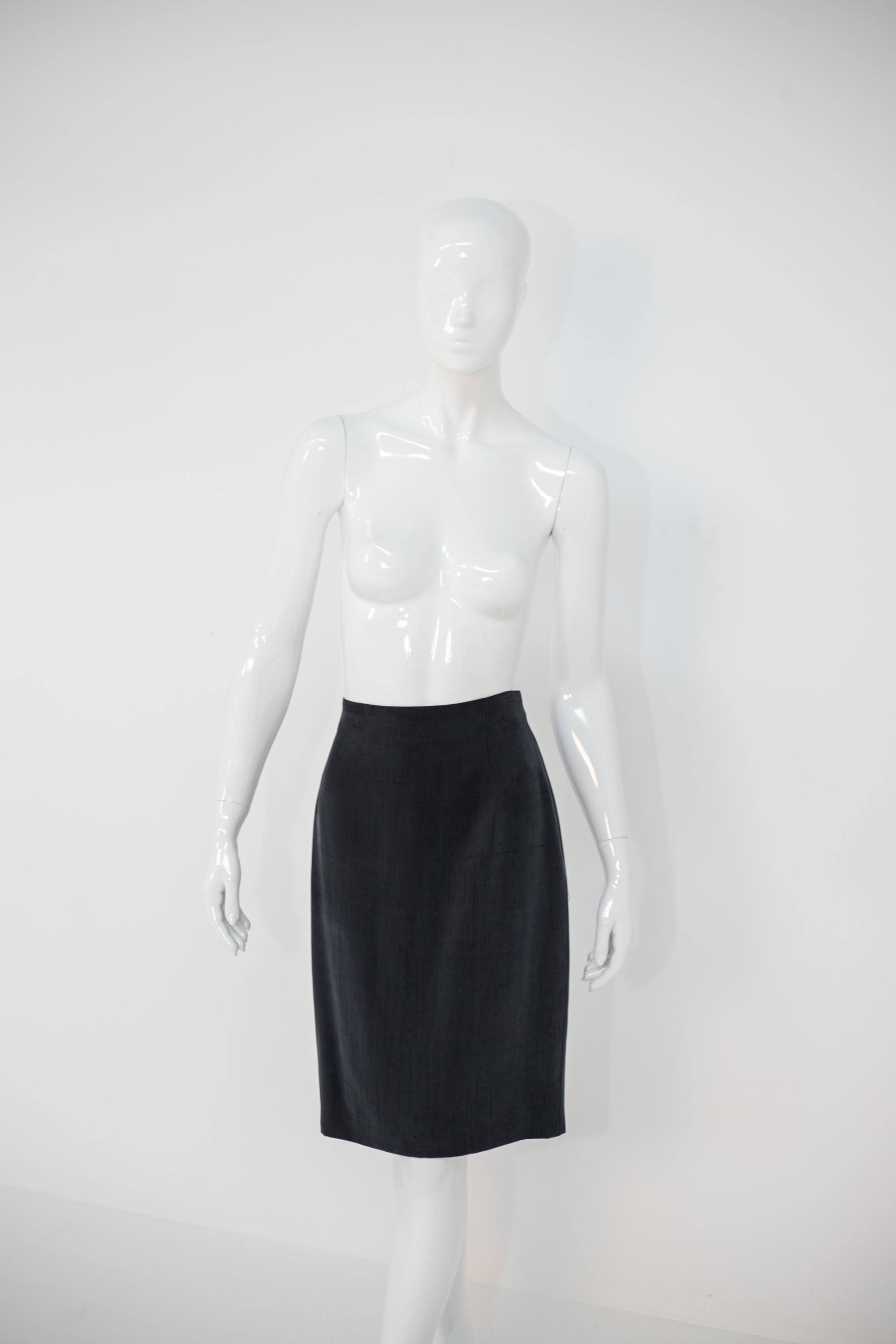 Gianni Versace Black Elegant Skirt Suit For Sale 3