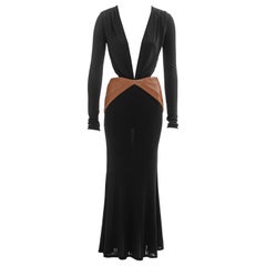 Gianni Versace - Robe de soirée noire avec dos ouvert et panneau en cuir, automne-hiver 2001