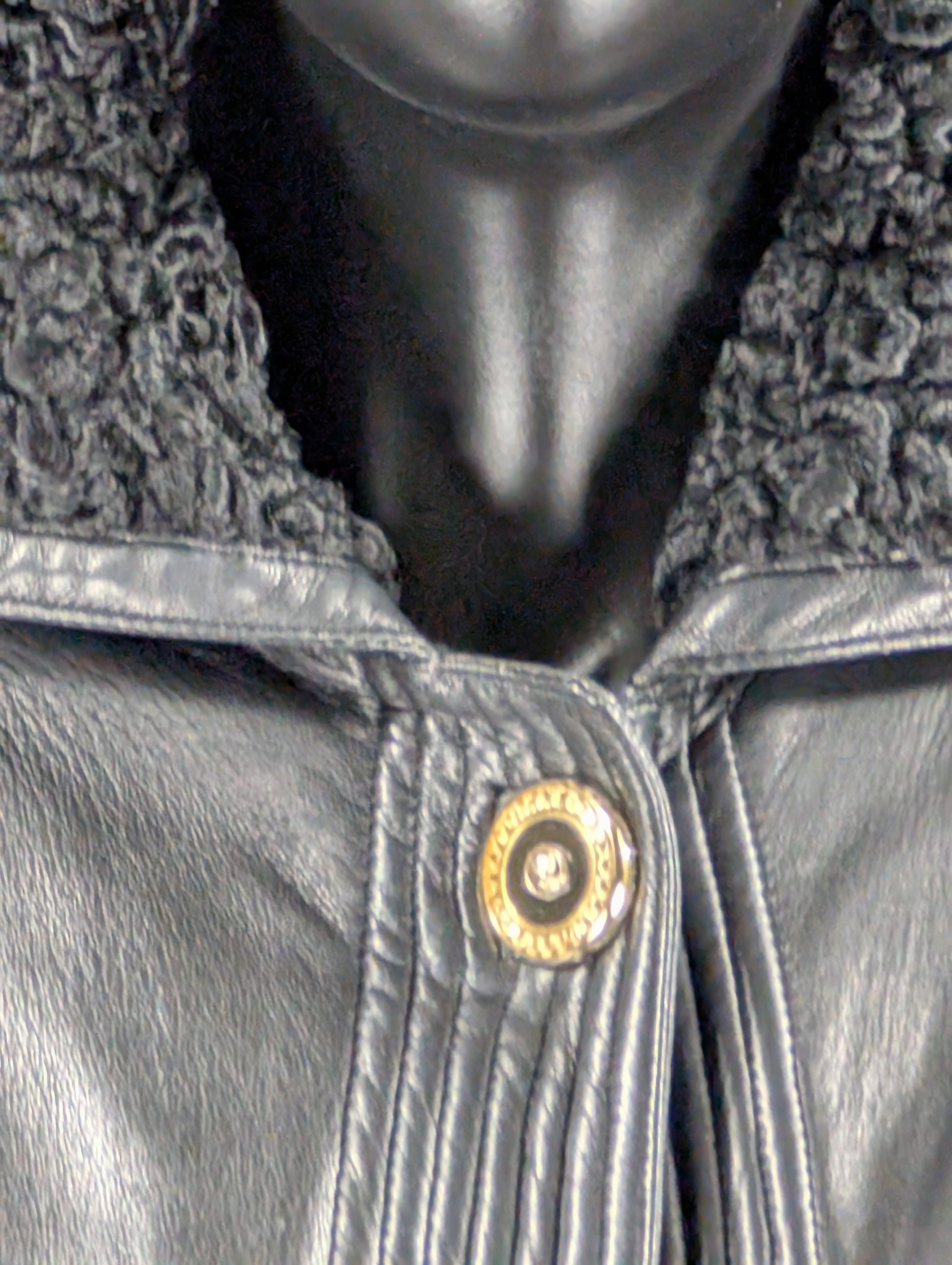 GIANNI VERSACE black leather coat with ostrich feathers For Sale 2