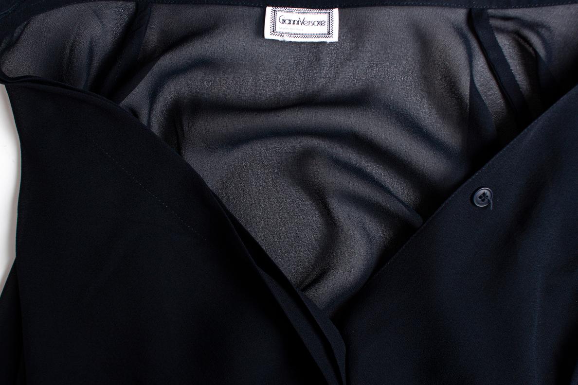 Gianni Versace, Black silk blouse with medusa buttons For Sale 2