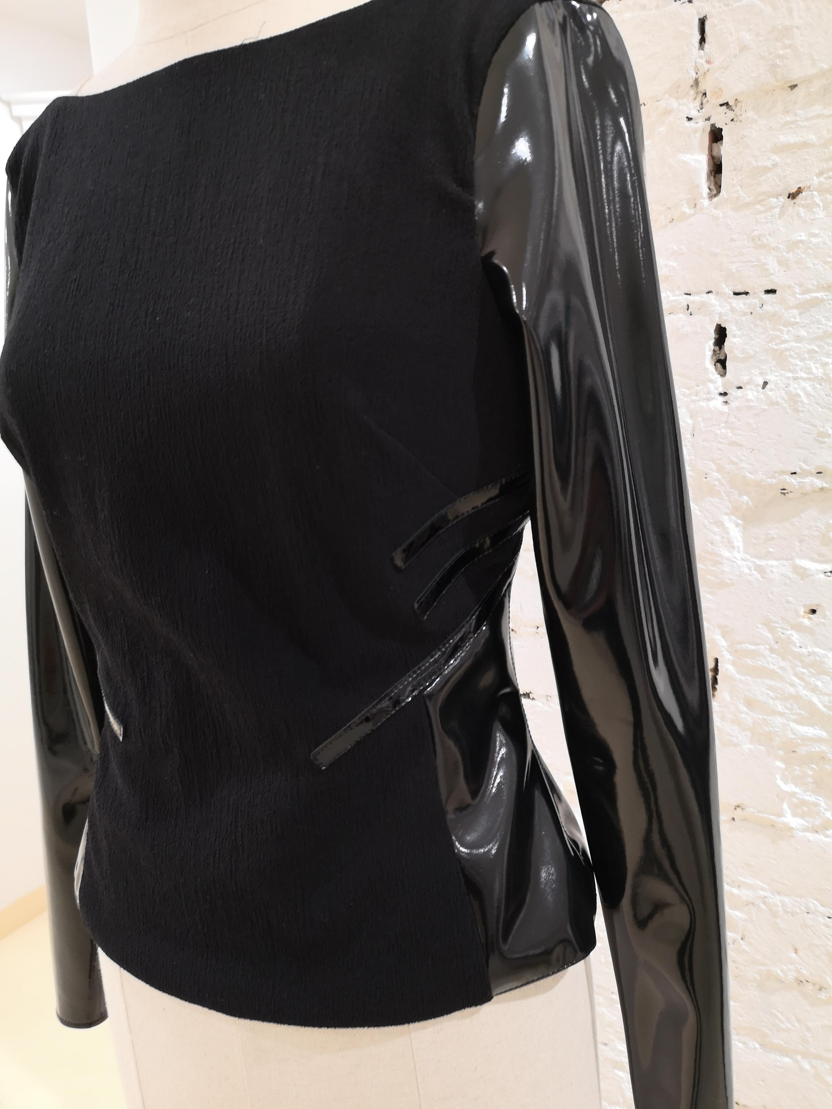 Women's Gianni Versace Black Wool T- Shirt