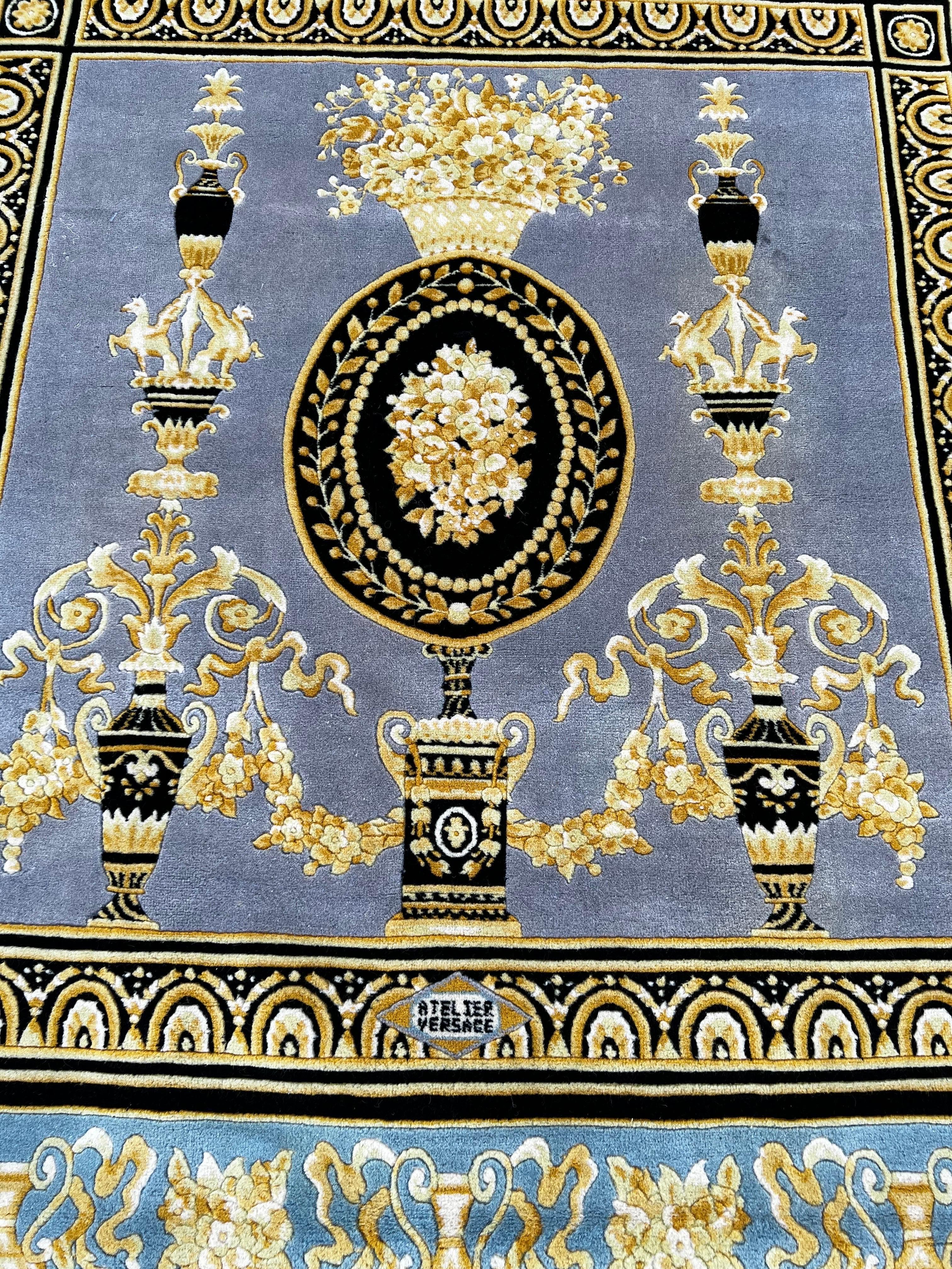 Gianni Versace Brocade Rug  In Excellent Condition For Sale In Scottsdale, AZ