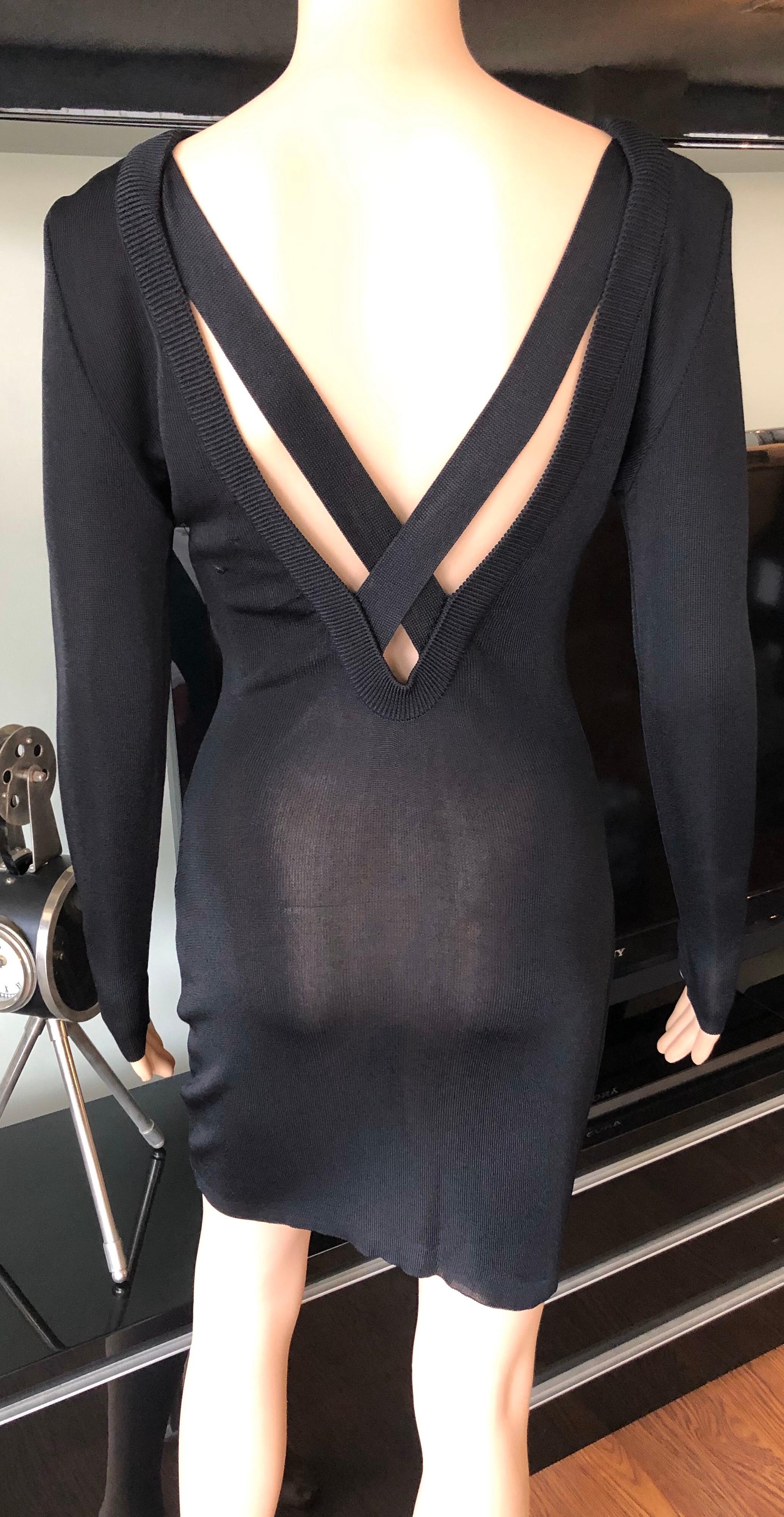 De las mujeres Gianni Versace c. 1980 Vestido negro de punto semitransparente vintage en venta