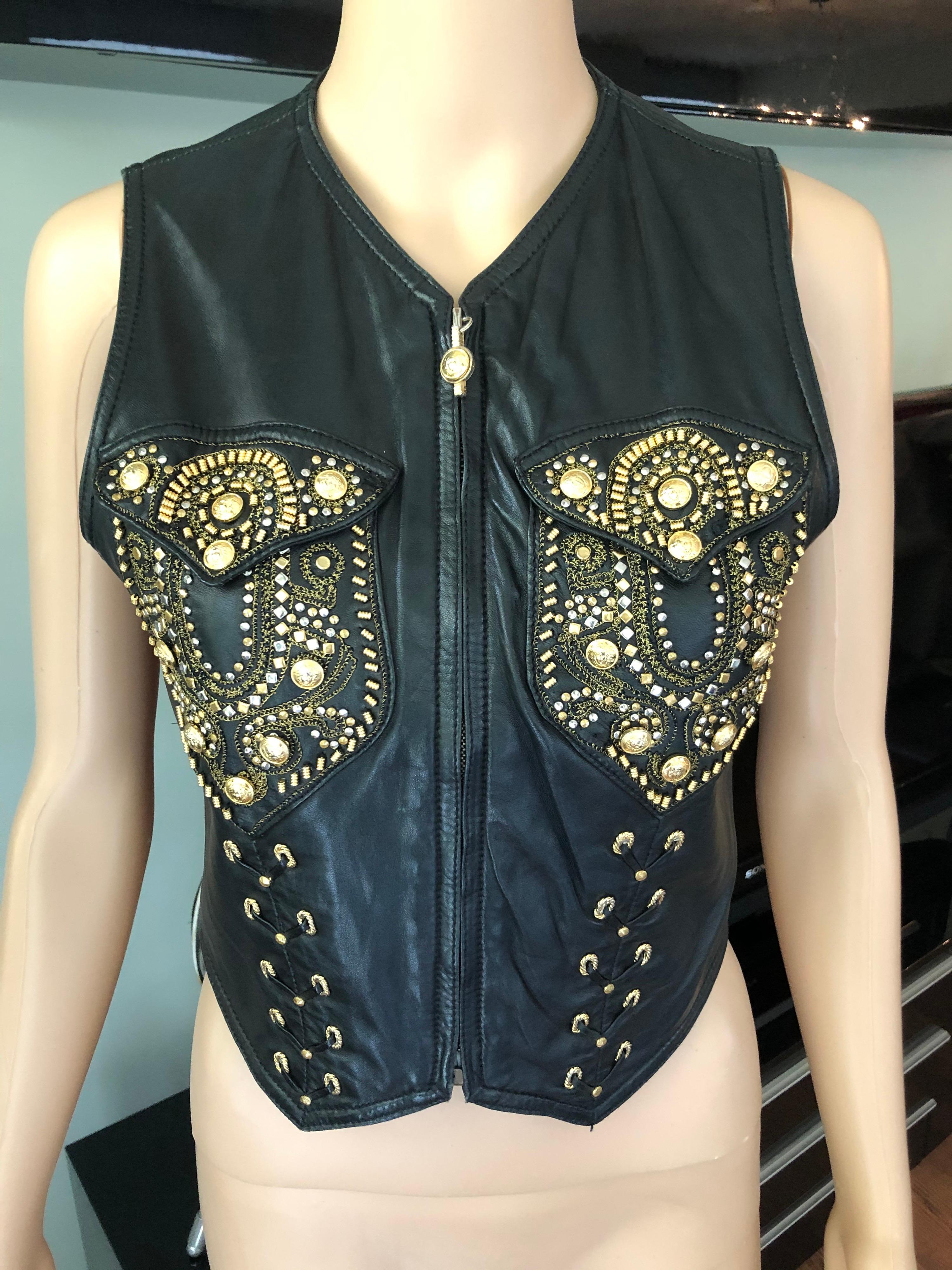 versace vest