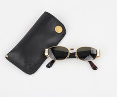 GIANNI VERSACE c.1990s Gold Tortoiseshell Medusa Emblem Oval Shaped Sunglasses