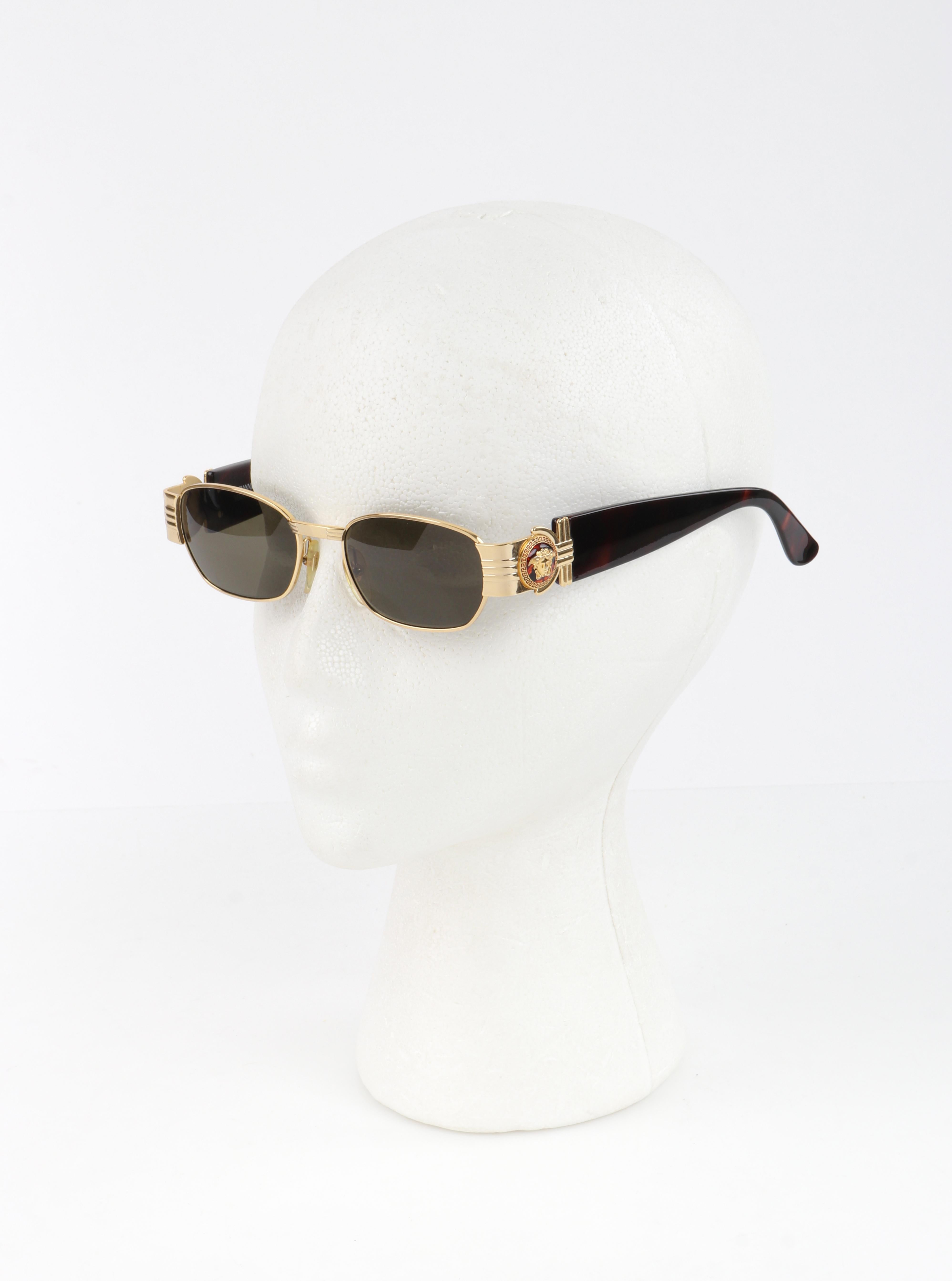 GIANNI VERSACE c.1990s Gold Tortoiseshell Medusa Emblem Oval Shaped Sunglasses For Sale 4