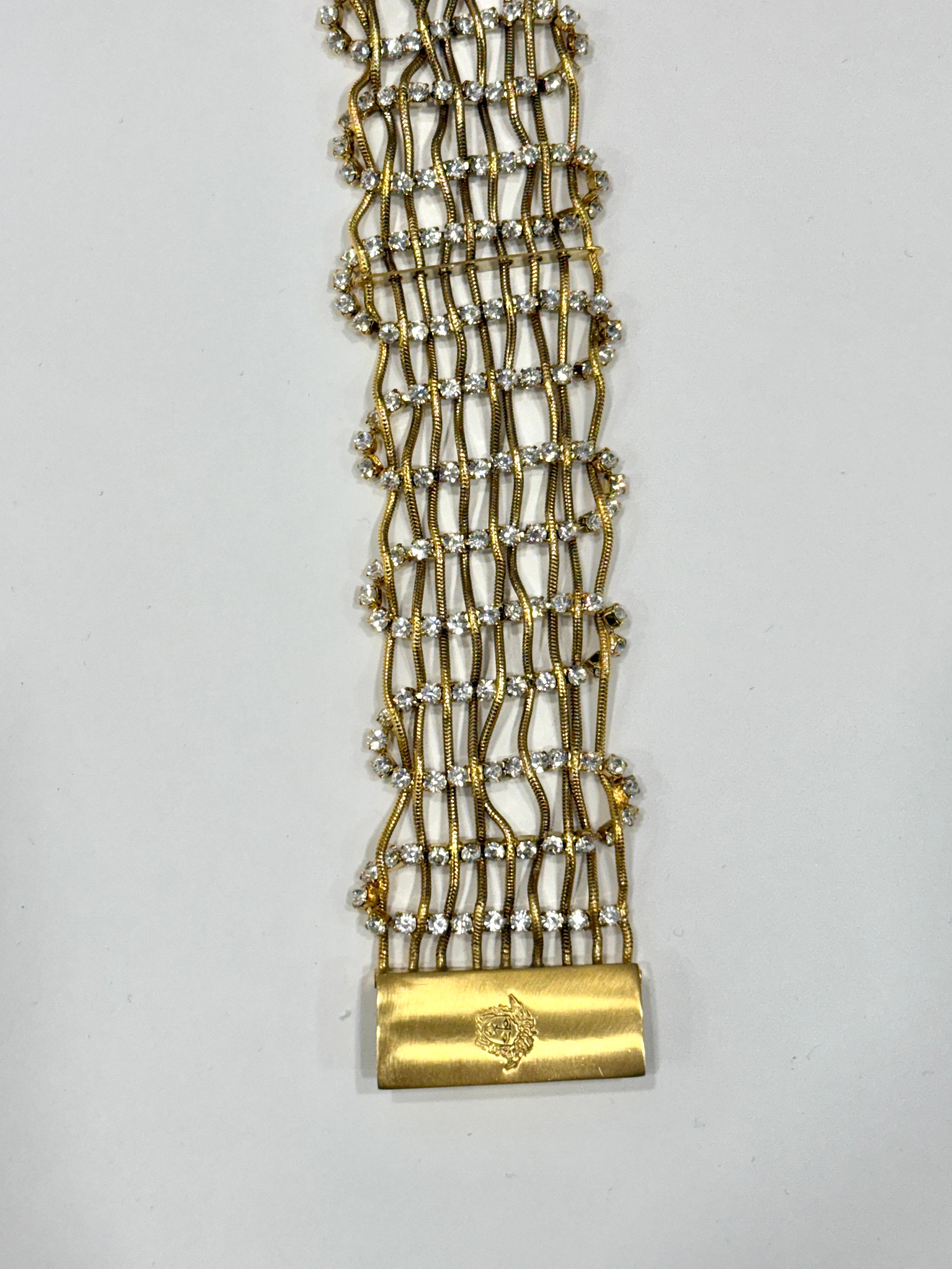 Femenino o masculino Cinturón de cota de malla y brillantes Gianni Versace c.1980's en venta