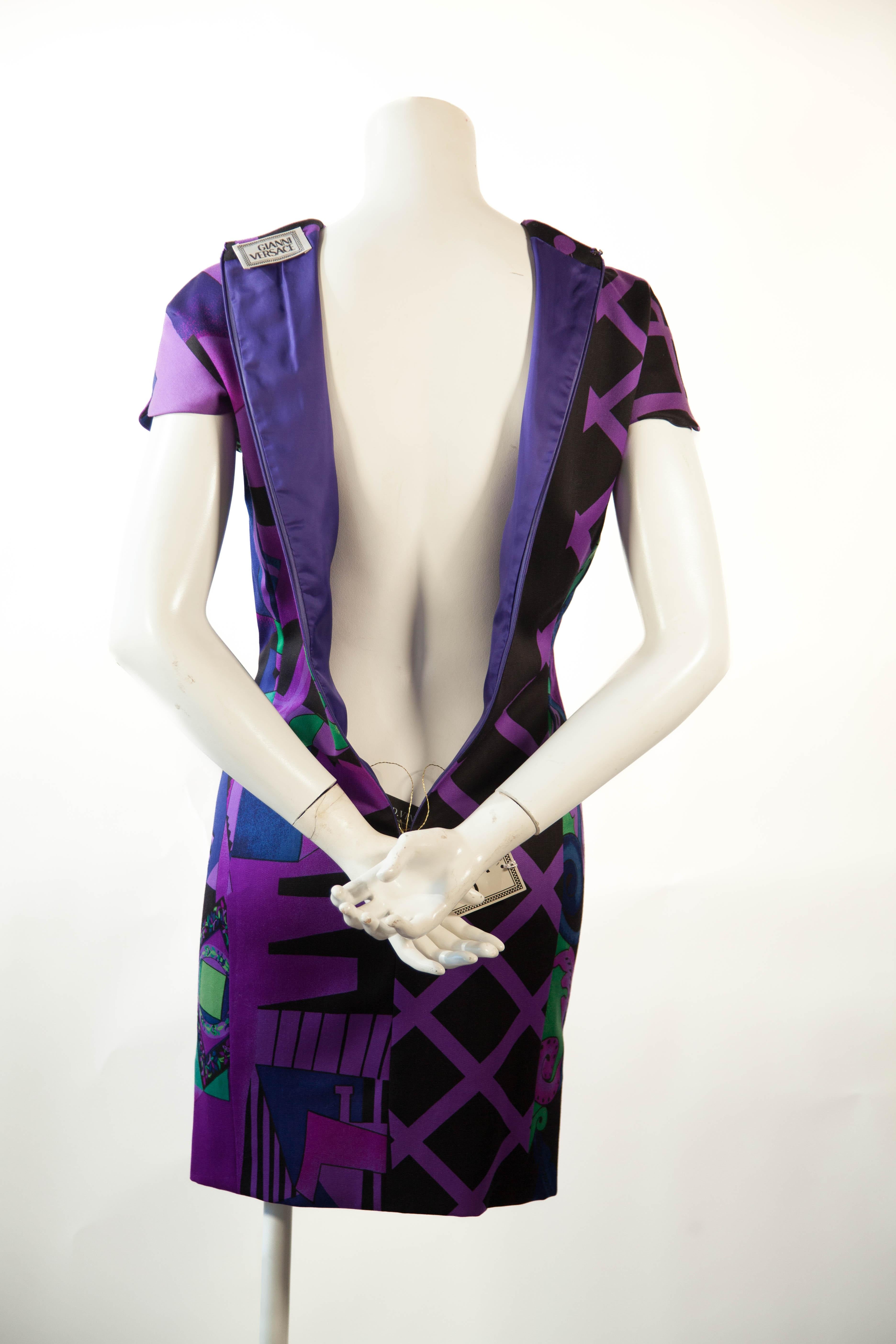 Violet Gianni Versace, robe midi en laine, violette et verte abstraite, années 1990 en vente