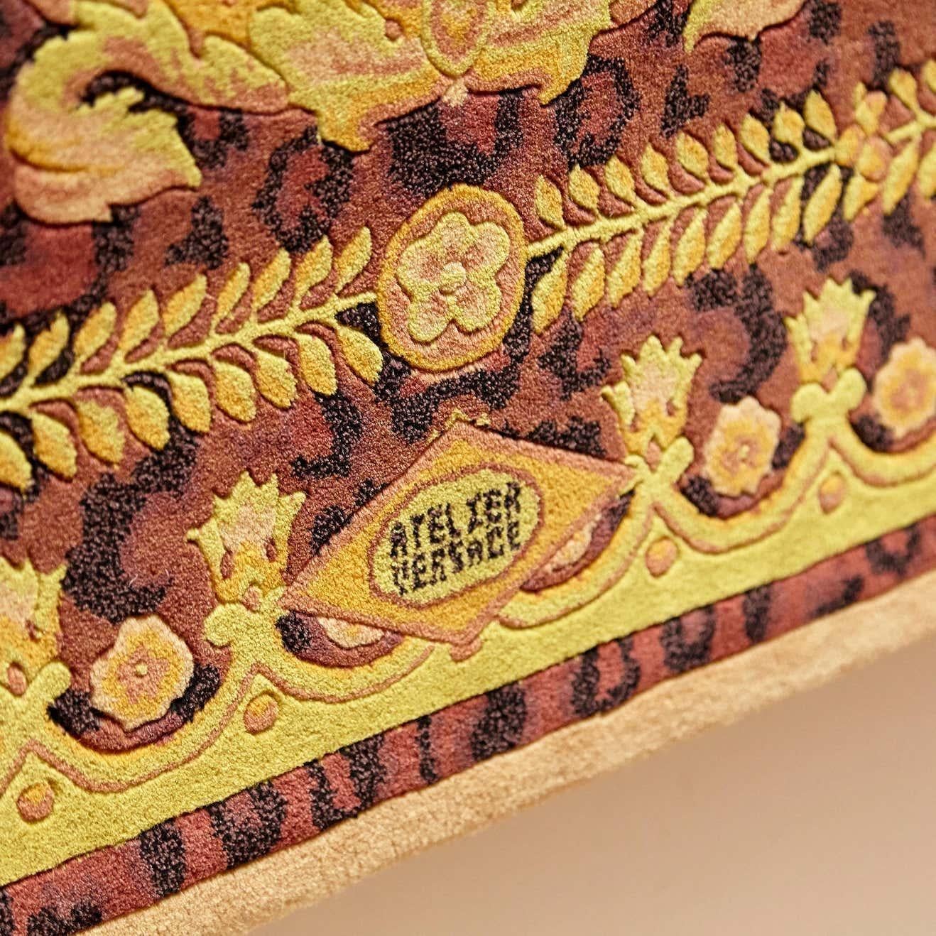 Gianni Versace Collection Teppich Wild Barocco, Gold Leopard Animal Print, 1980 (Barock) im Angebot