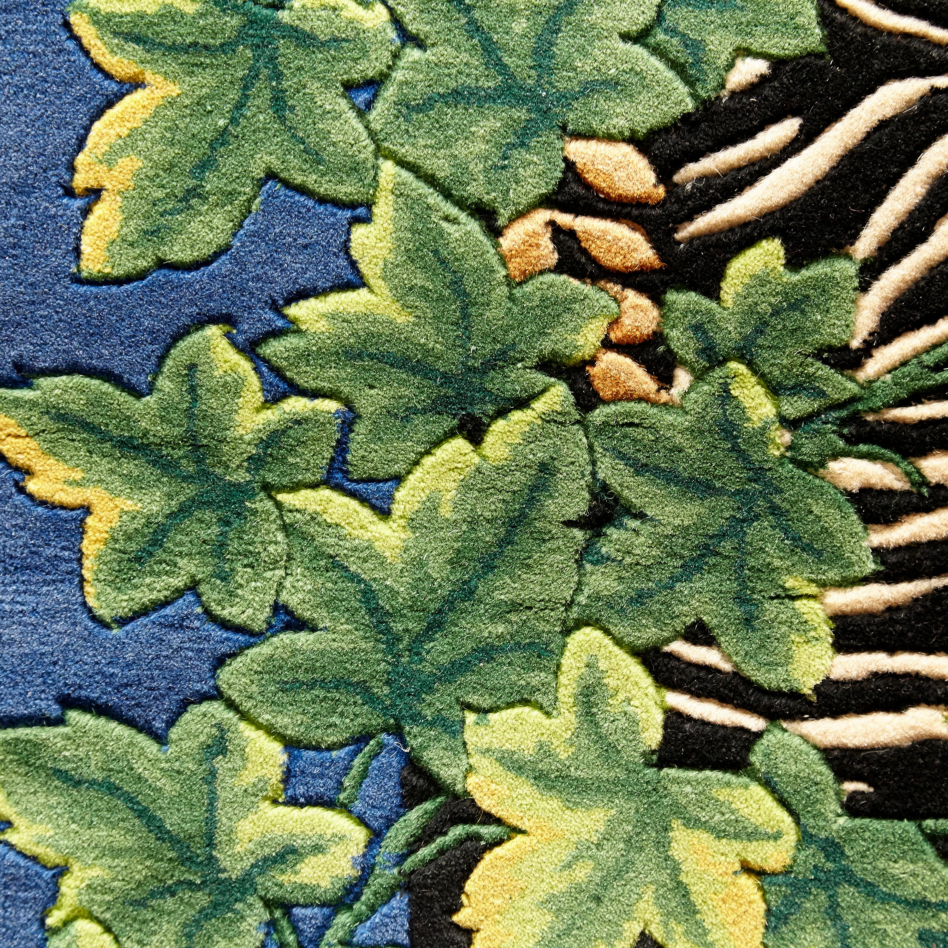 Noué à la main Tapis de la collection Gianni Versace Wild Ivy, imprimé animal zébré doré, 1980 en vente