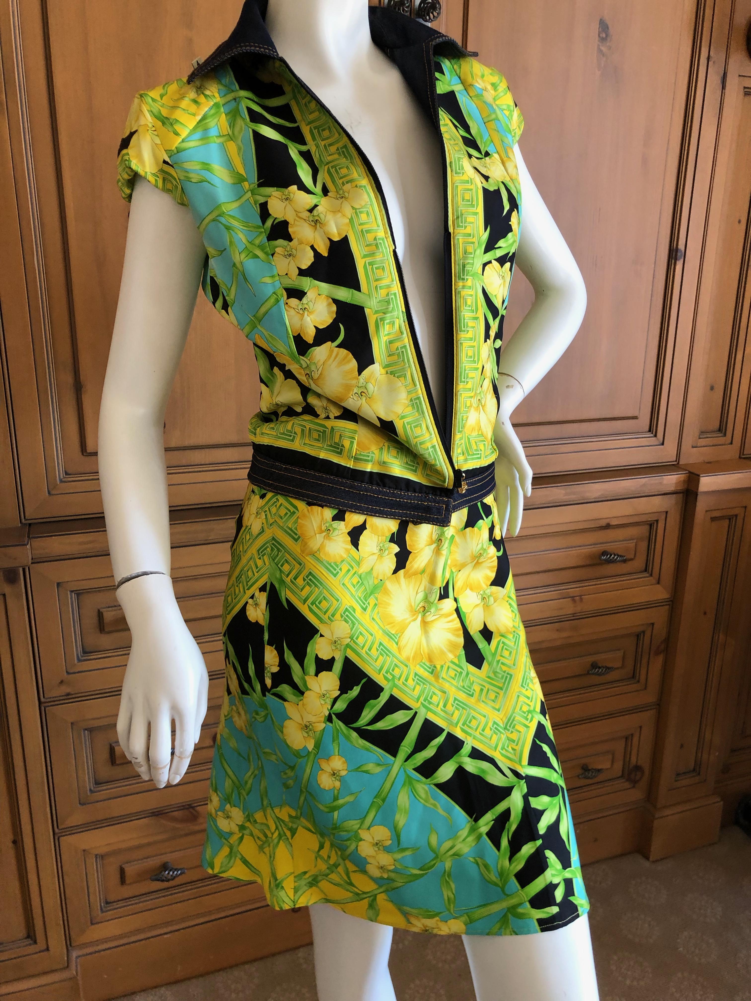 Gianni Versace Couture 1980's Tropical Color Greek Key Pattern Silk Skirt Suit  For Sale 3