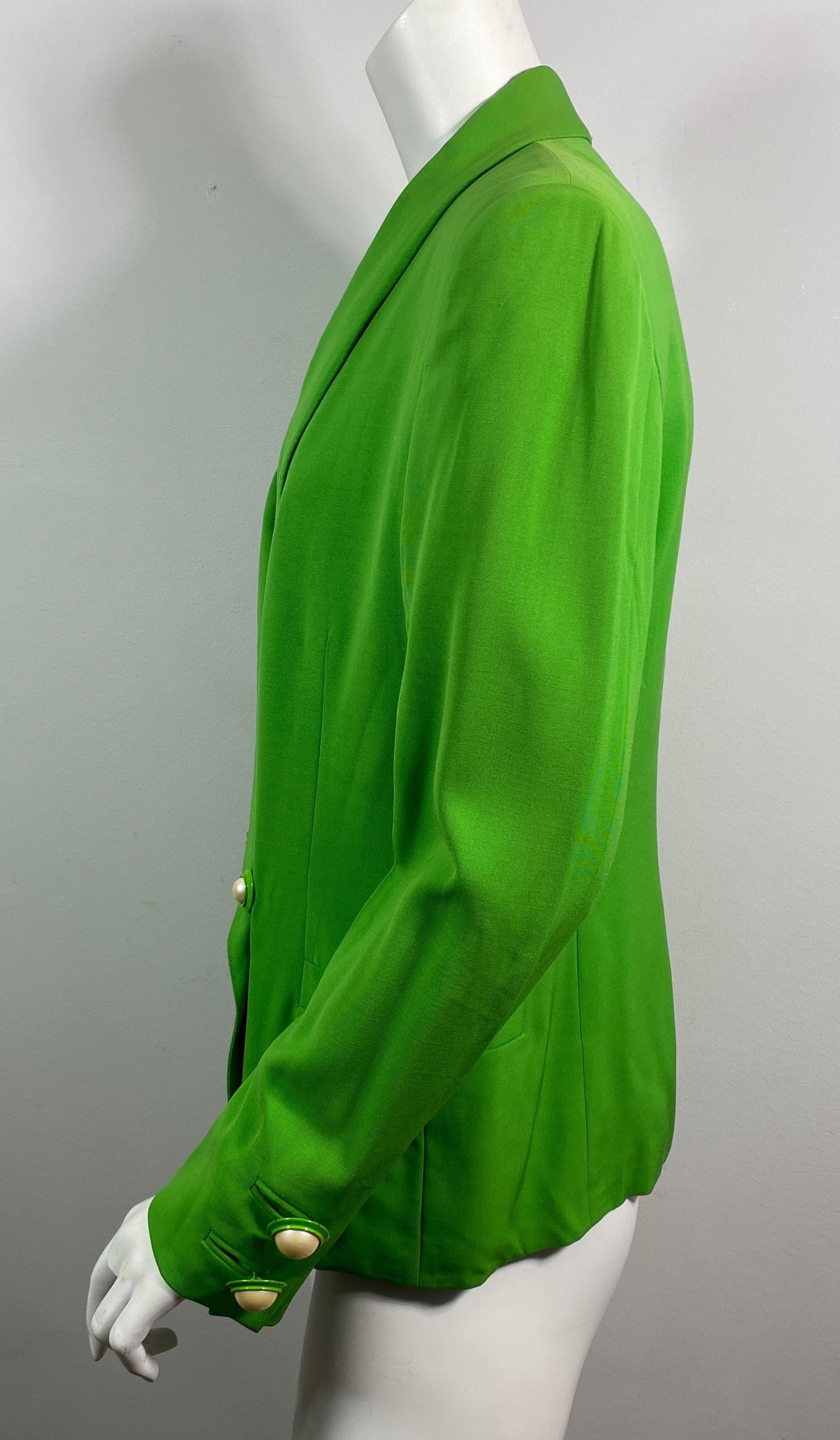 Gianni Versace Couture 1990’s Neón Green Double Breasted Jacket-Size 42 For Sale 5