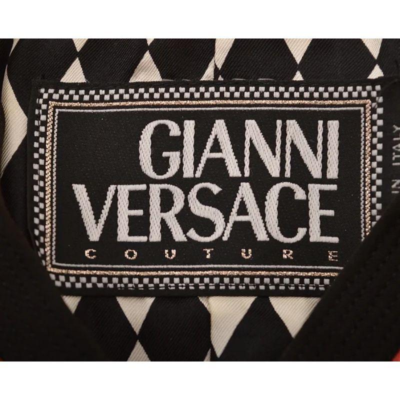 Gianni Versace Couture 1992 Japanese Print Silk Runway Jacket For Sale 1