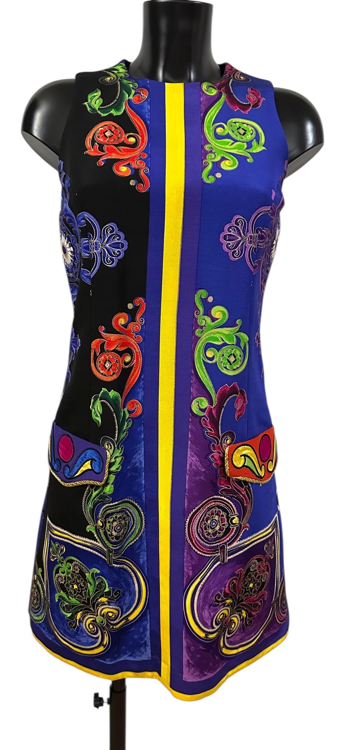 Gianni Versace Couture 90's Iconic Print Dress and Coat Ensemble For Sale 4