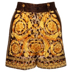 Short à imprimé baroque Gianni Versace Couture