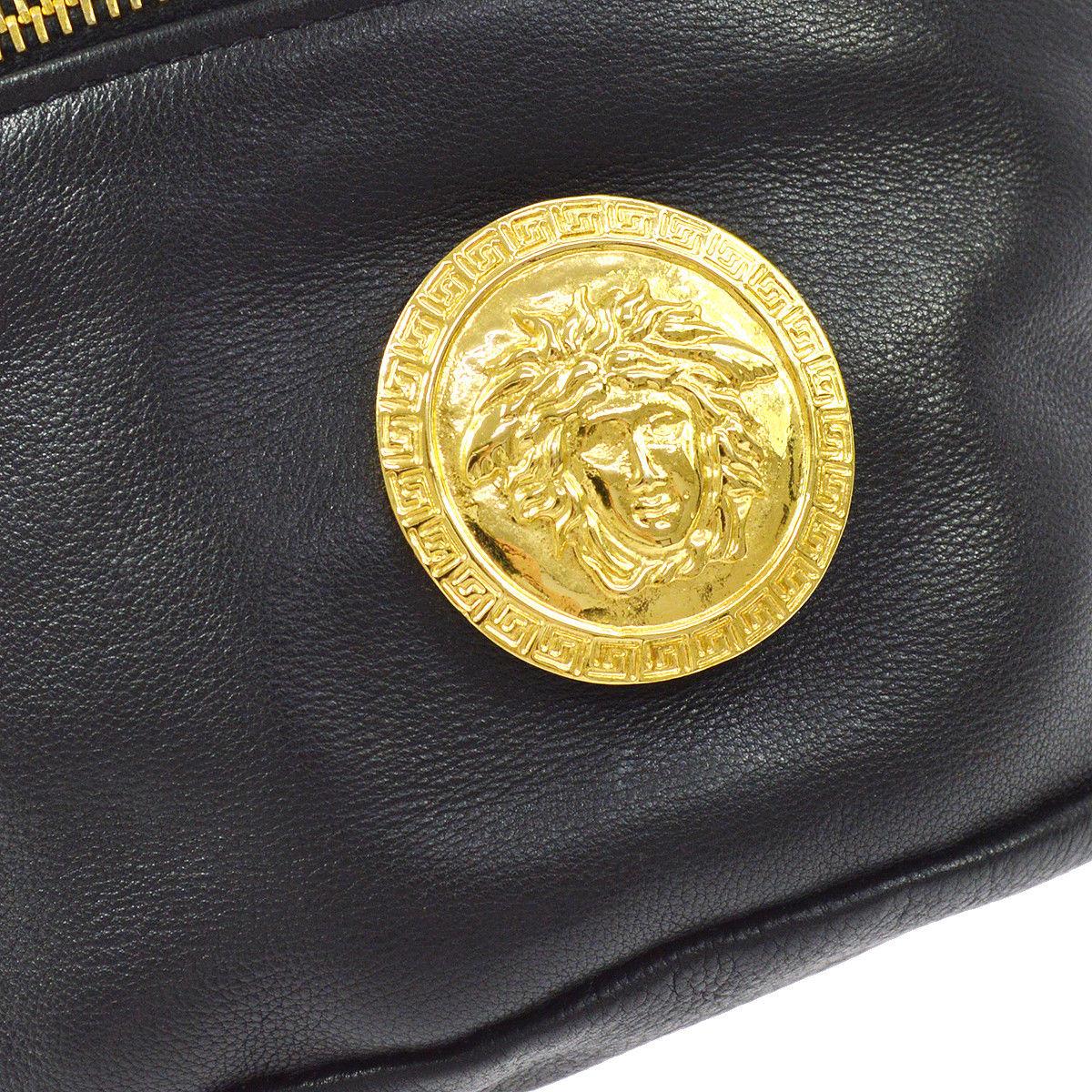 Gianni Versace Couture Black Leather Medusa Gold Fanny Pack Waist Belt Bag

Leather
Gold tone hardware
Zipper closure
Leather lining 
Adjustable belt length 39