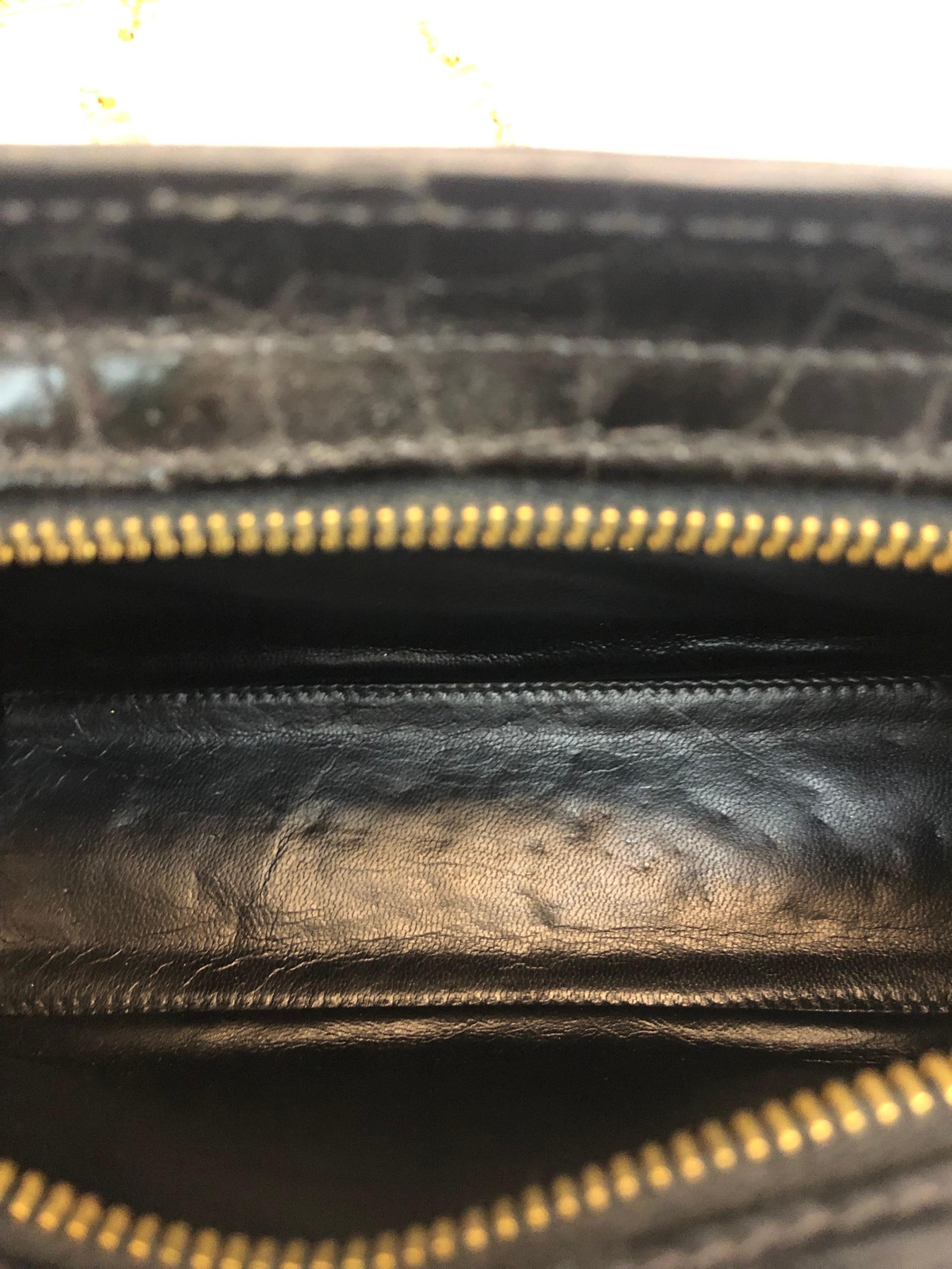 Women's Gianni Versace Couture Black Medusa Chain Shoulder Bag For Sale