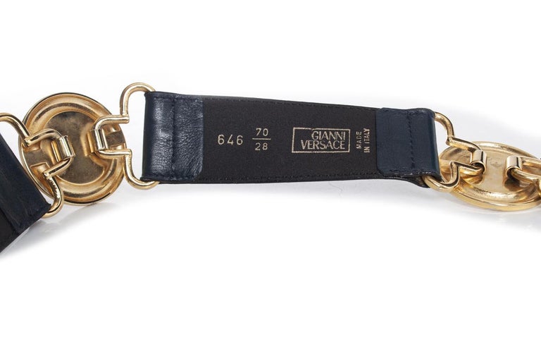 Gianni Versace couture, Blue waist belt For Sale at 1stDibs display picture 2