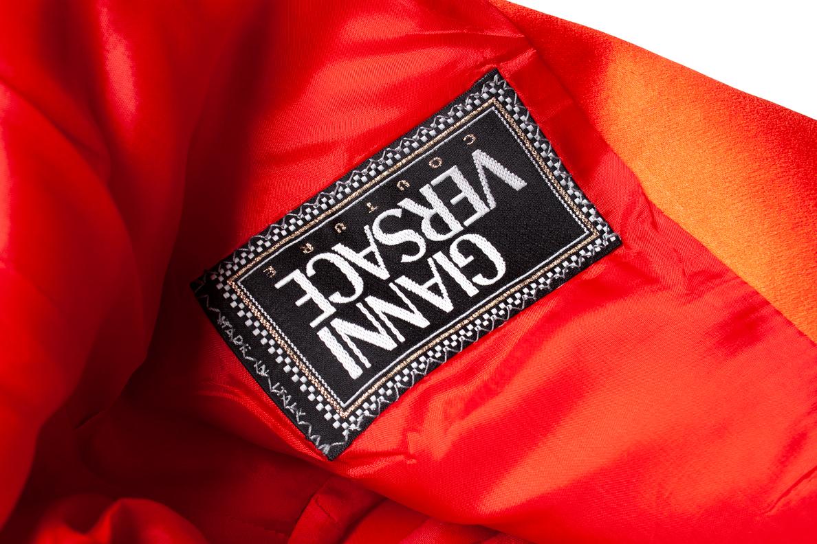 Women's Gianni Versace Couture, Bondage collection runway red blazer For Sale