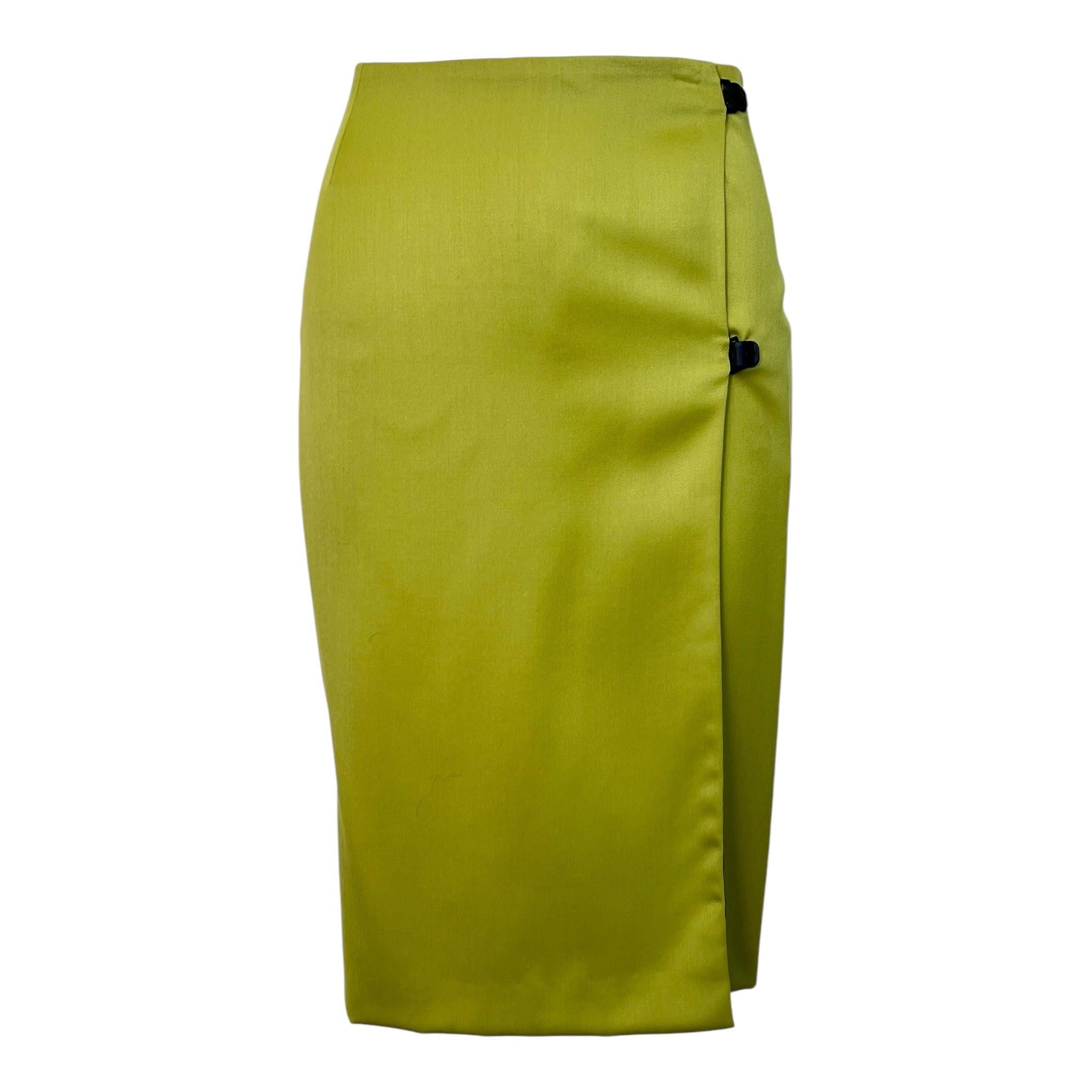 Gianni Versace Couture Chartreuse & Black Skirt Suit, 1998 In Excellent Condition For Sale In Los Angeles, CA