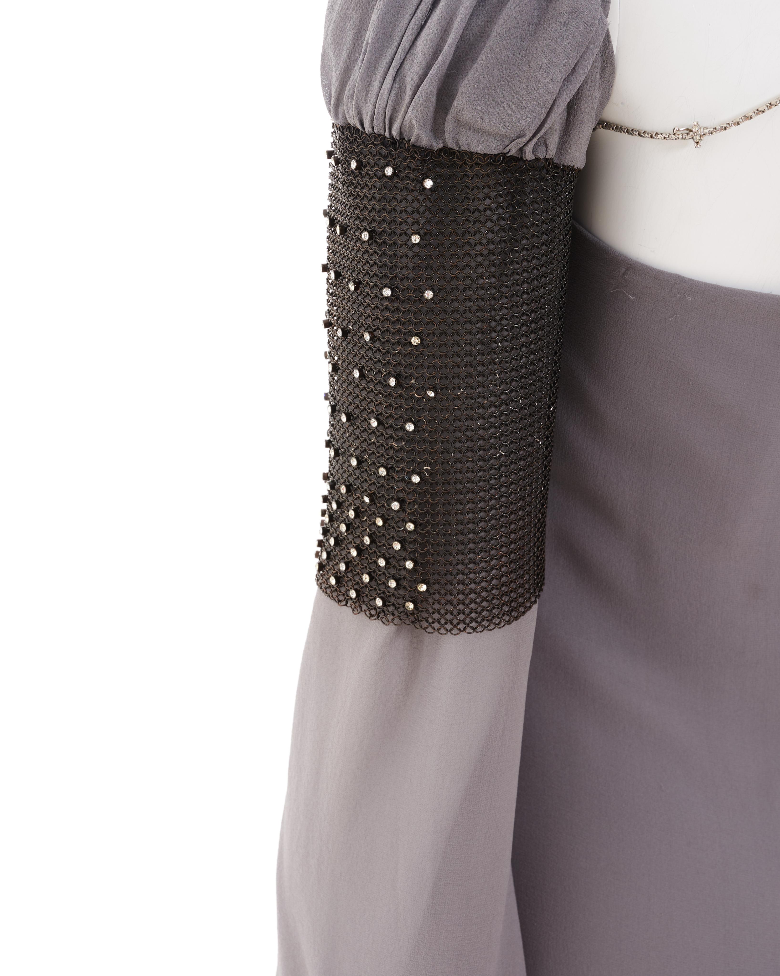 Gianni Versace Couture F/W 1998 Steel grey silk and chainmail evening dress For Sale 5