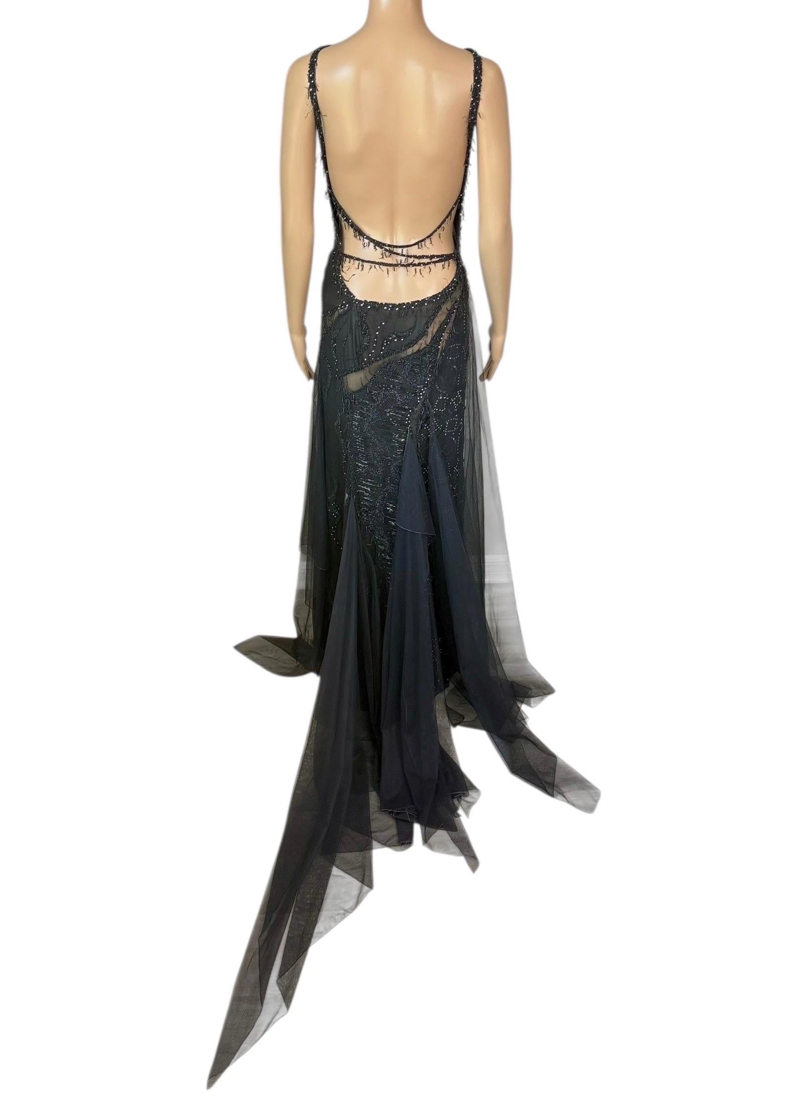 Gianni Versace Couture F/W 1999 Laufsteg Verschönert Durchsichtiger Ausschnitt Schwarzes Kleid Kleid im Zustand „Gut“ im Angebot in Naples, FL