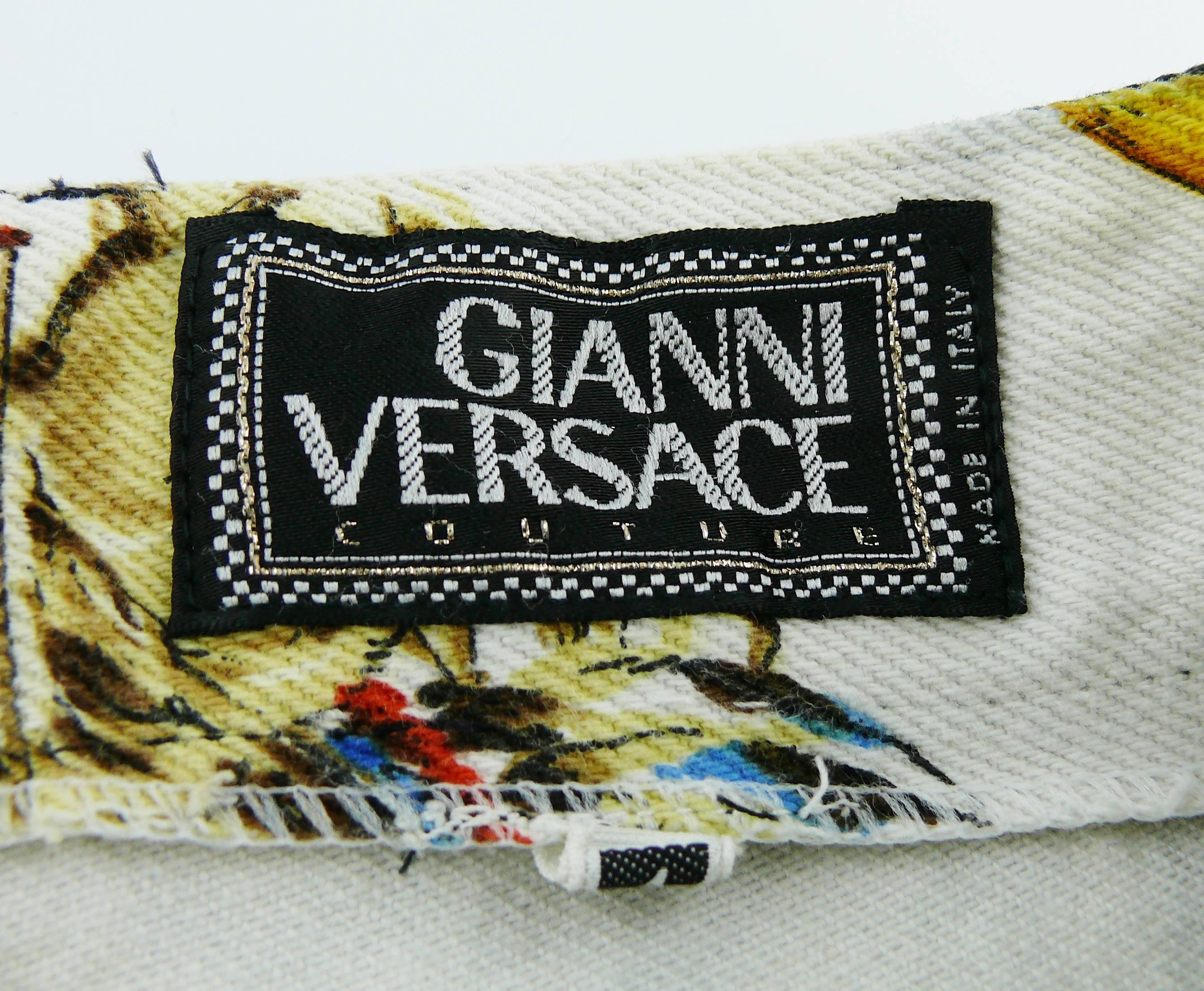 Gianni Versace Couture Native American Print Cotton Denim Jeans, F / W 92 / 93 For Sale 2