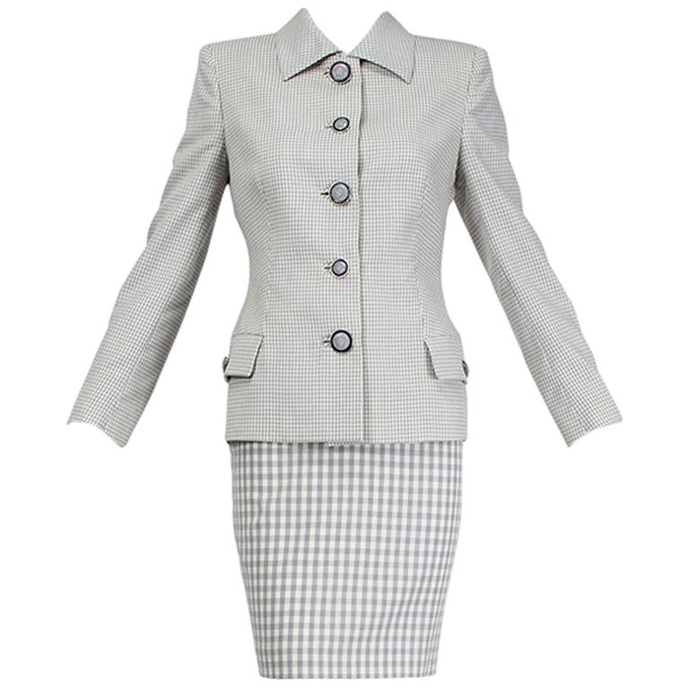 Gianni Versace Madonna Ad Gray Gingham, tailleur mini-jupe Medusa à boutons - S, 1995 en vente