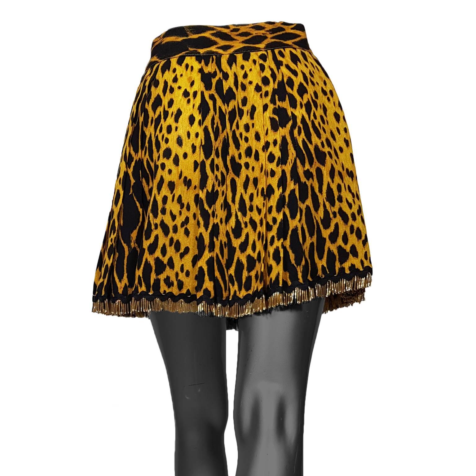 Gianni Versace Couture Leopard Golden Fringe Skirt 1990s. In Excellent Condition For Sale In Berlin, DE