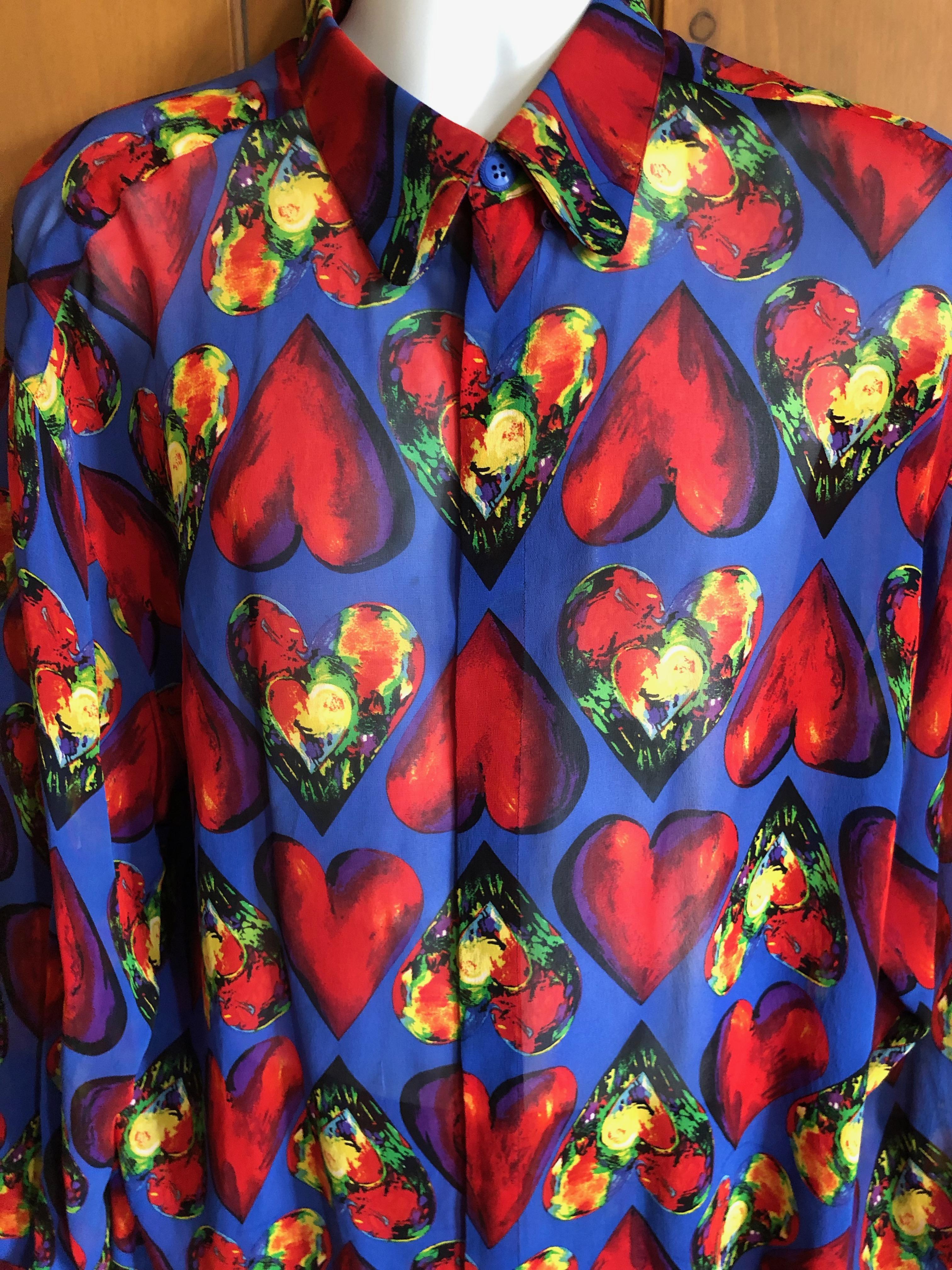 heart print shirt