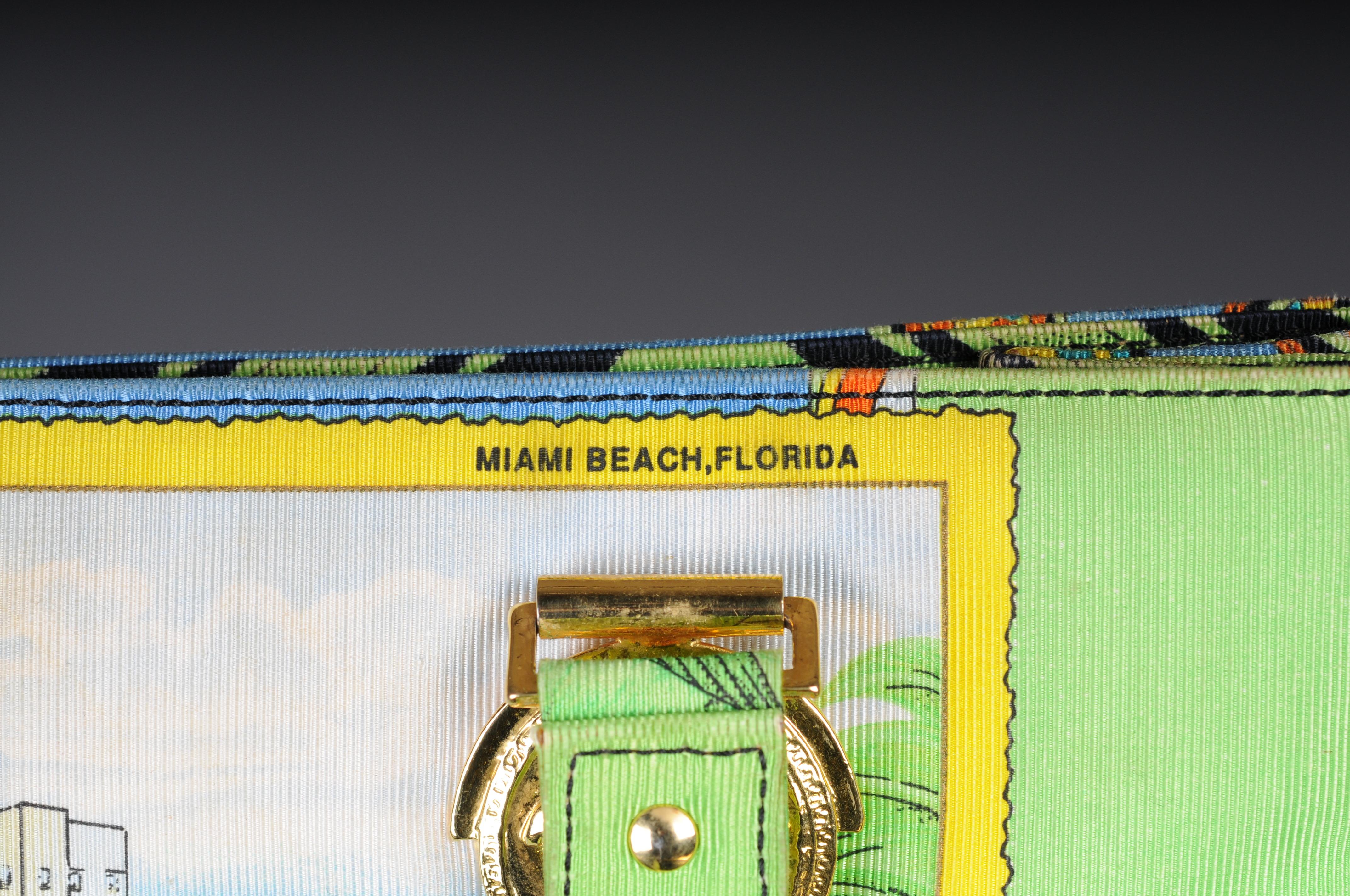 Gianni Versace Couture Miami Tasche mit Vintage- Stranddruck 1993 im Angebot 8
