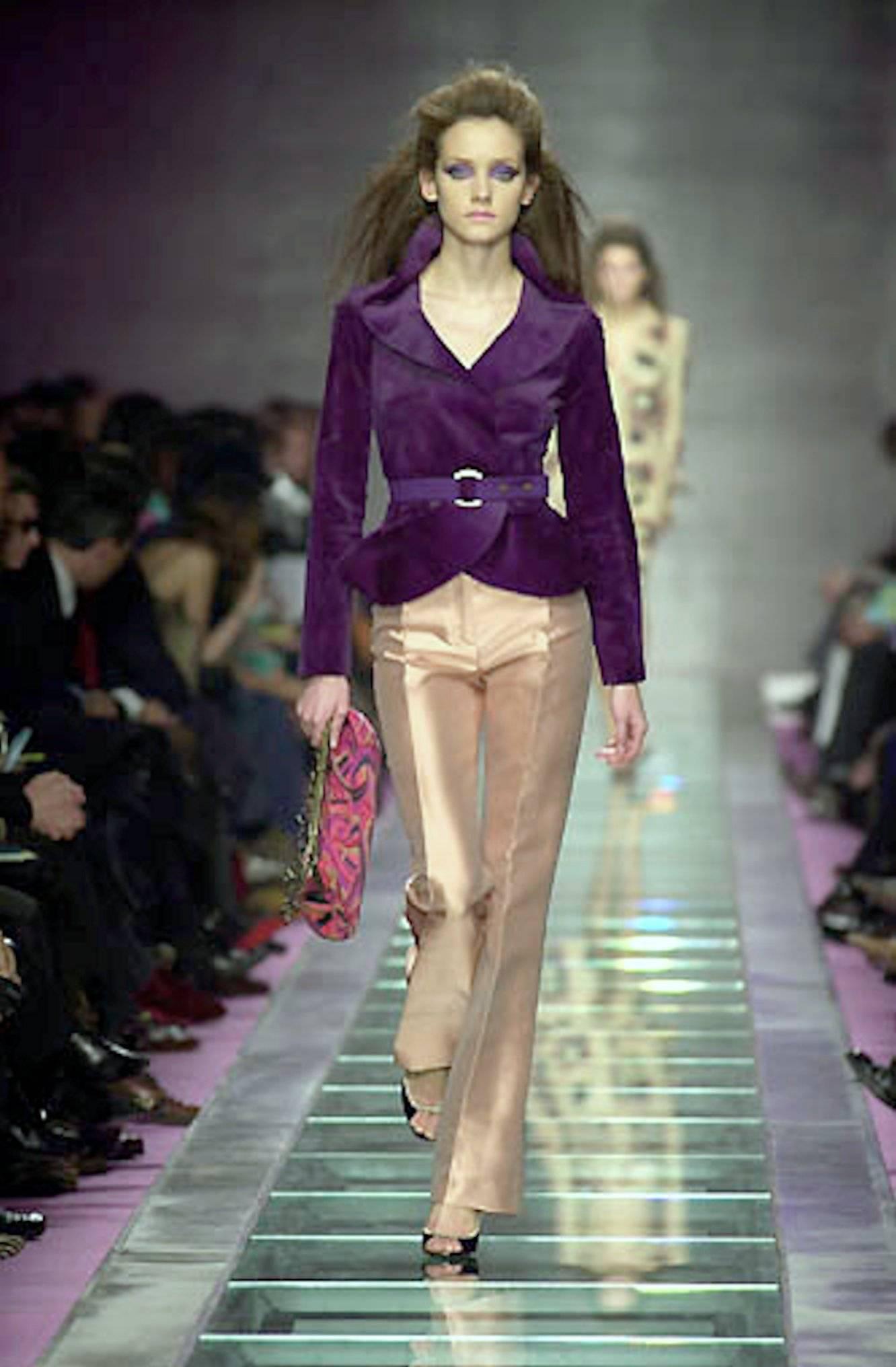 NEW Gianni Versace Couture FW 2000 Purple Fur Jacket Coat 42 For Sale 3