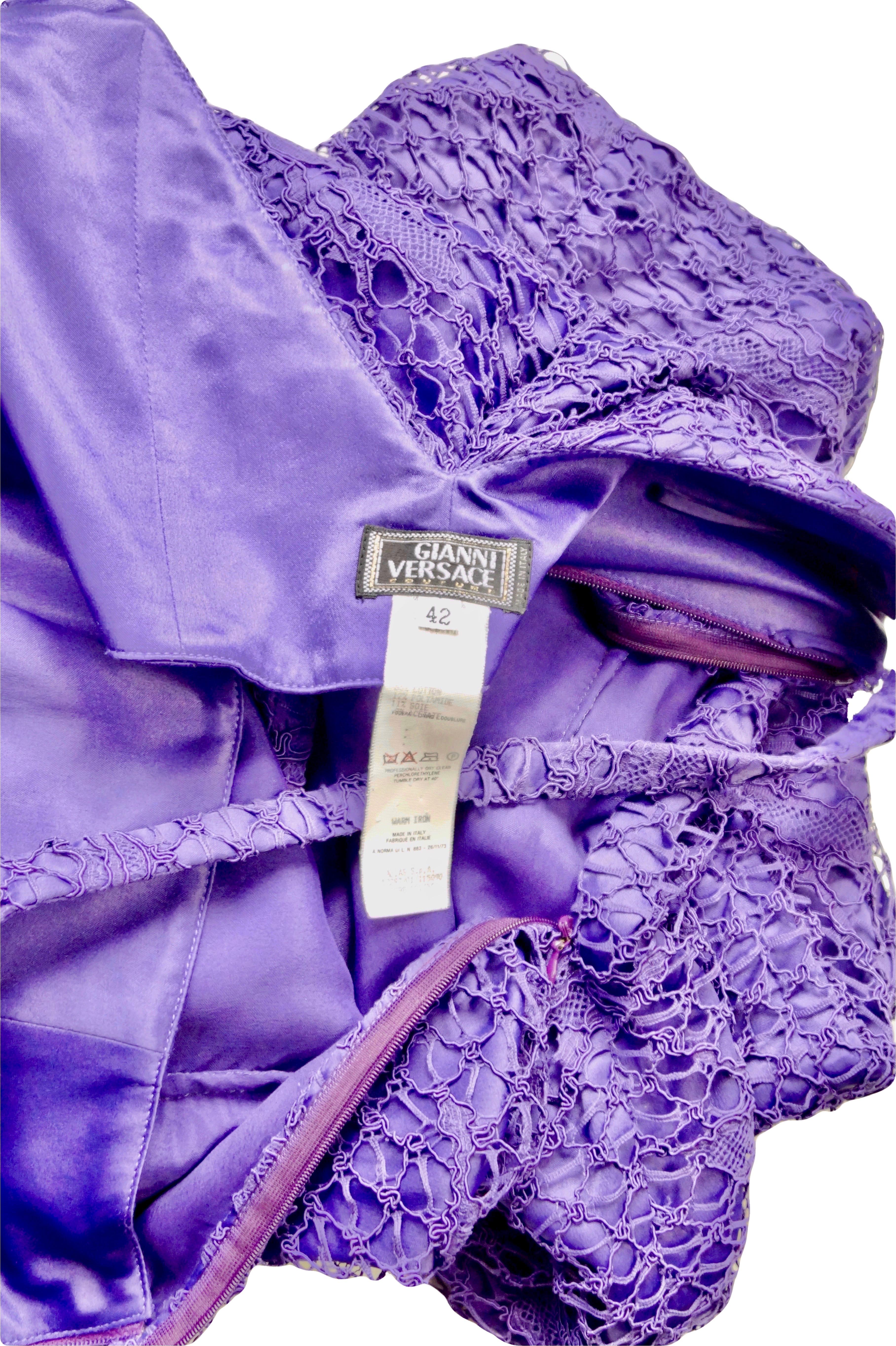 Gianni Versace Couture purple lace dress For Sale 8