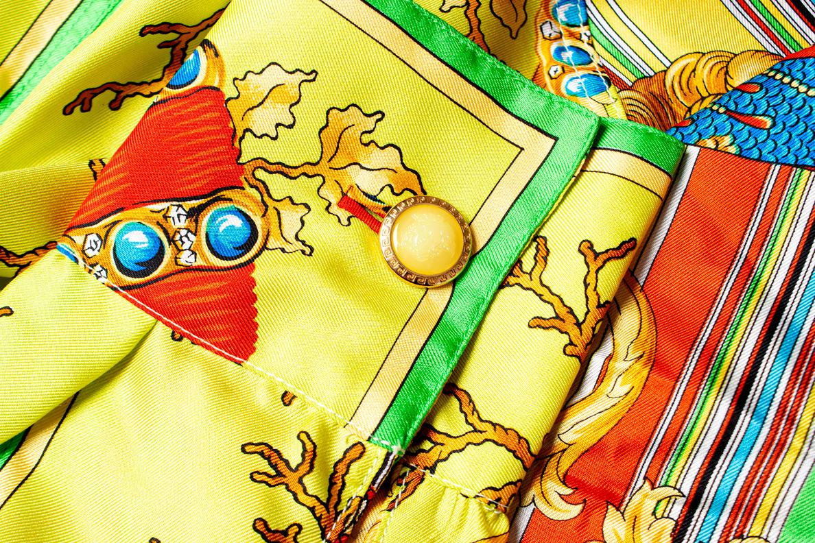 Gianni Versace Couture, Runway off shoulder silk blouse 2