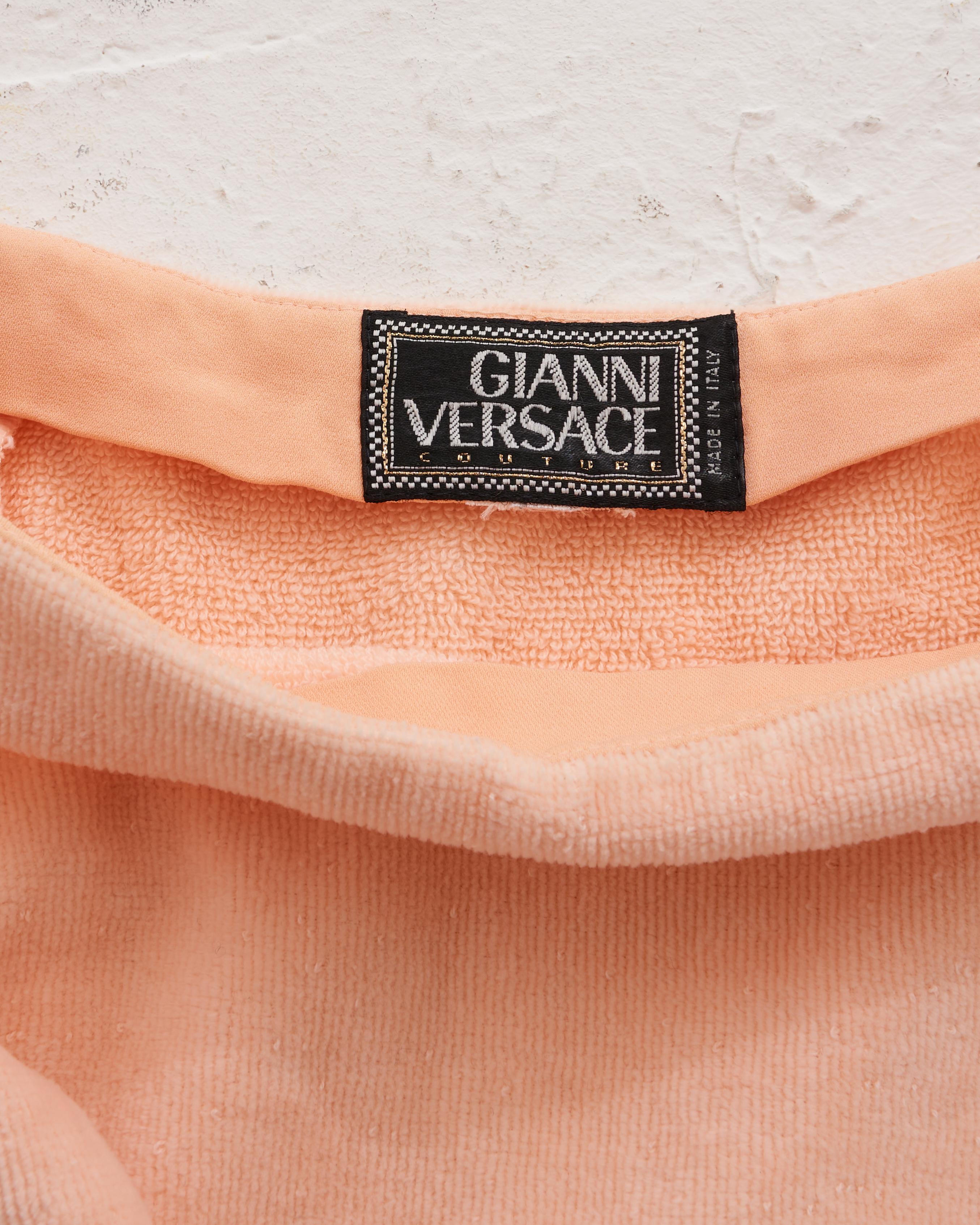 Gianni Versace Couture S/S 1995 Pink terry suit in vendita 3