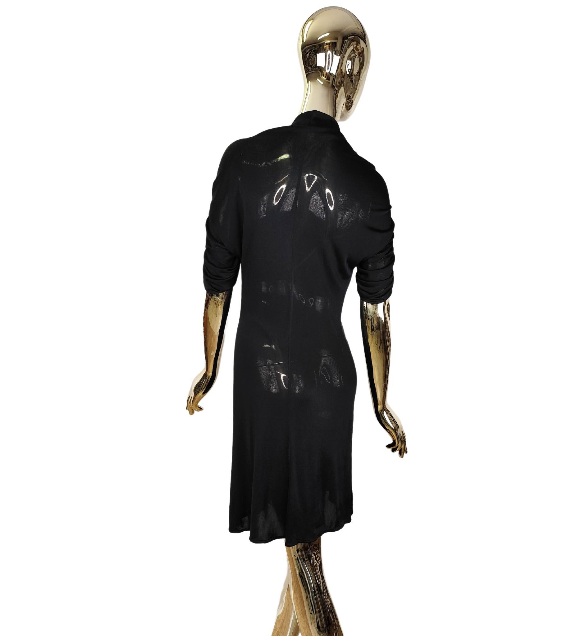 Vestido negro de la pasarela Gianni Versace Couture S/S 2001 Negro en venta