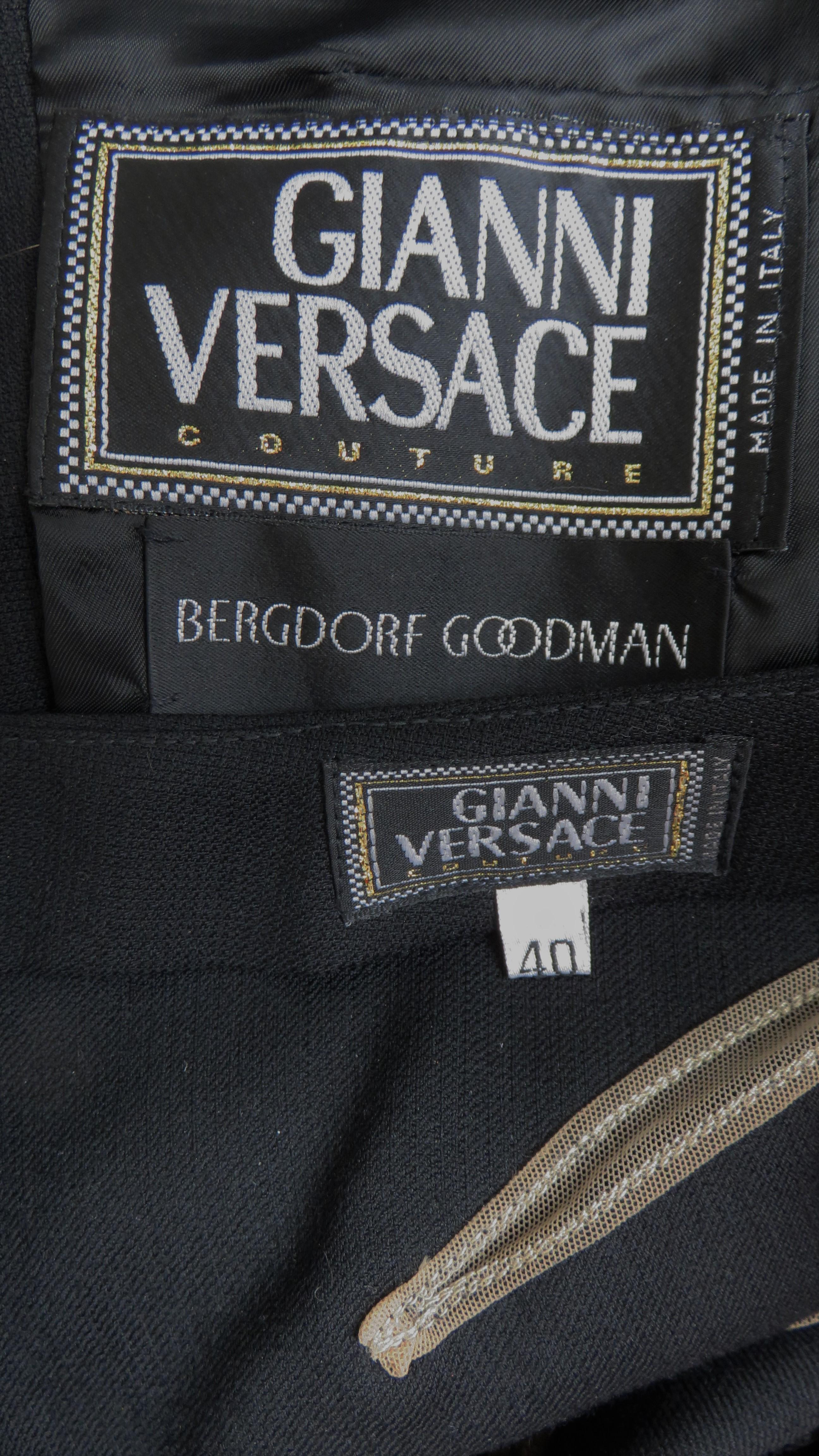 Gianni Versace Couture - Costume pantalon en soie avec découpes en vente 12