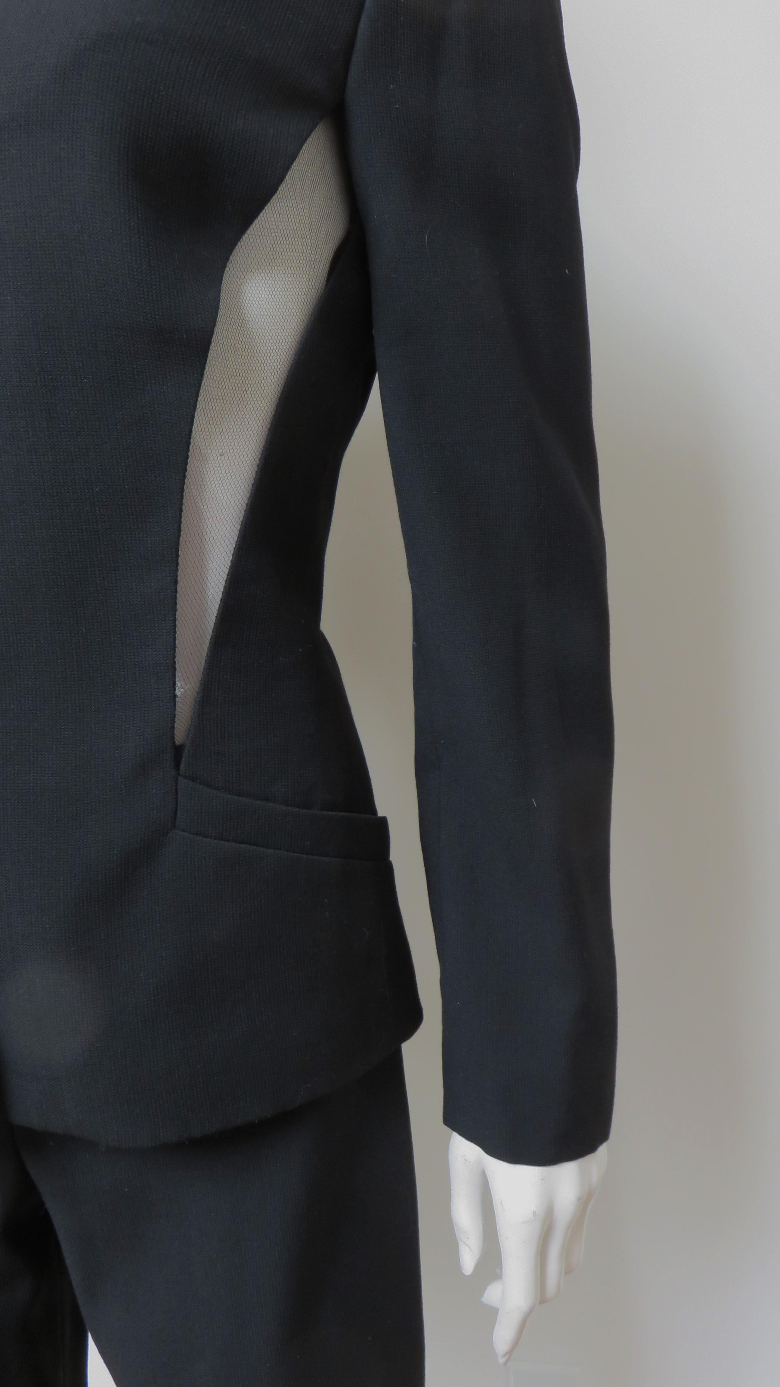 Gianni Versace Couture Seidenhosenanzug mit ausgeschnittenen Ausschnitten im Zustand „Gut“ im Angebot in Water Mill, NY