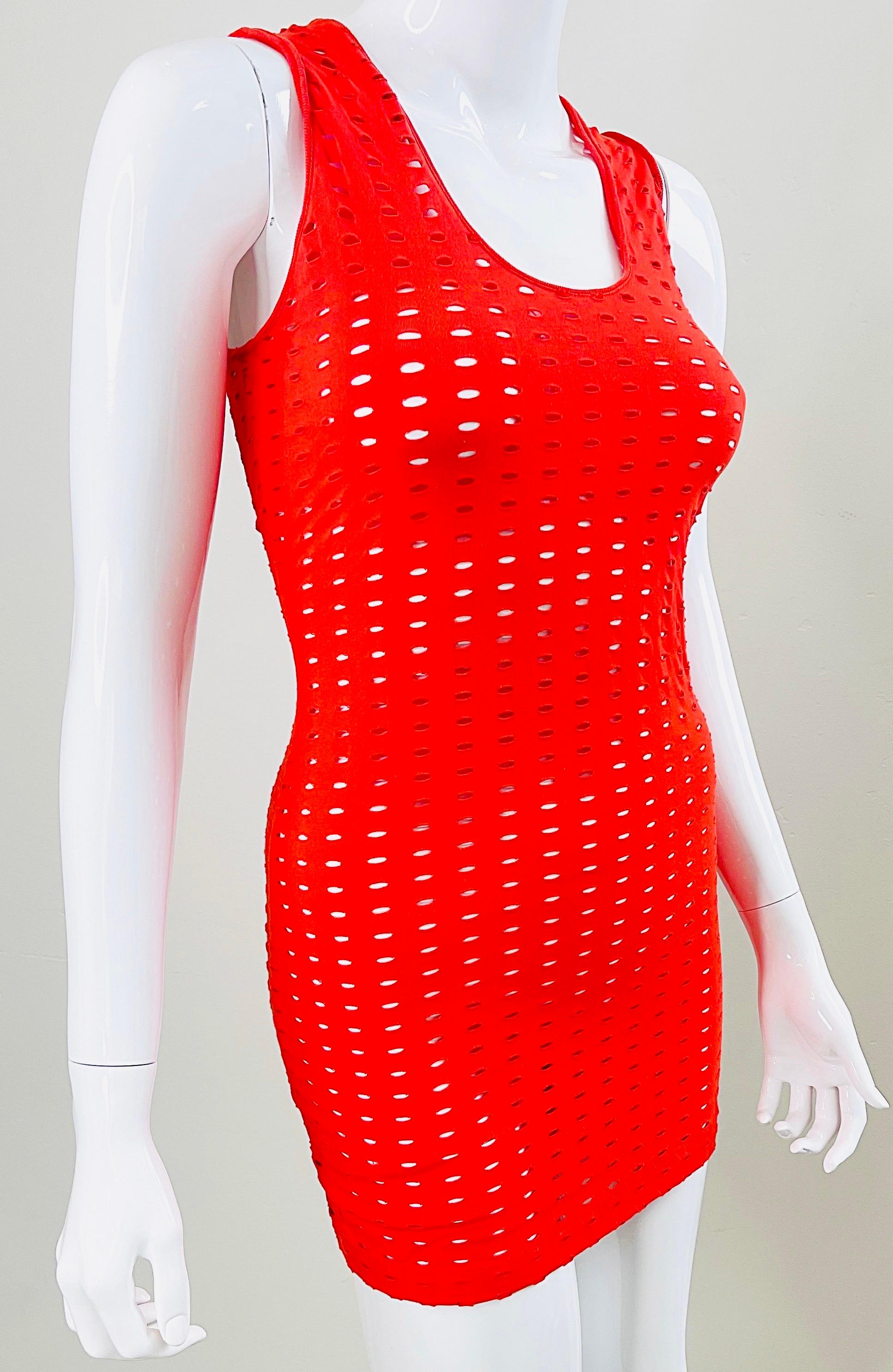 Gianni Versace Couture Spring 2002 Runway Red Cut Out Vintage Y2K Mini Dress For Sale 7