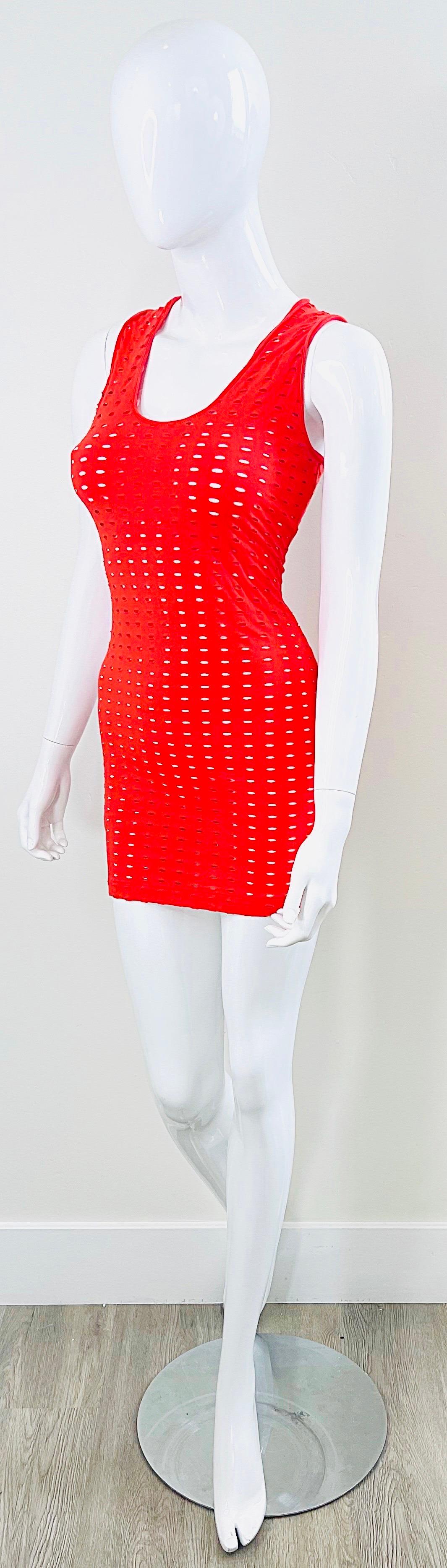 Gianni Versace Couture Spring 2002 Runway Red Cut Out Vintage Y2K Mini Dress For Sale 9