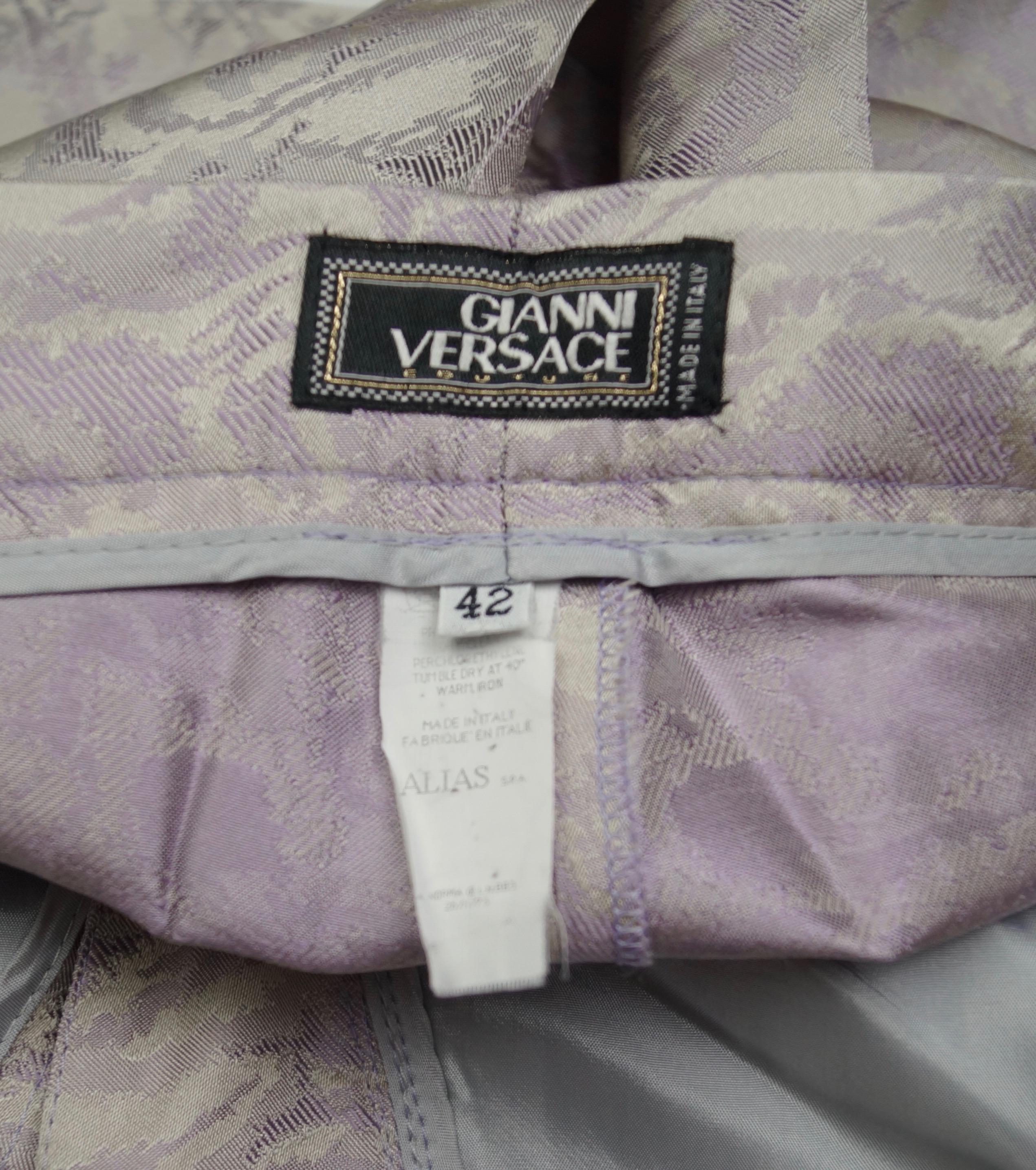 Gianni Versace Couture-Anzughemd und Hose aus den 90er Jahren im Angebot 16