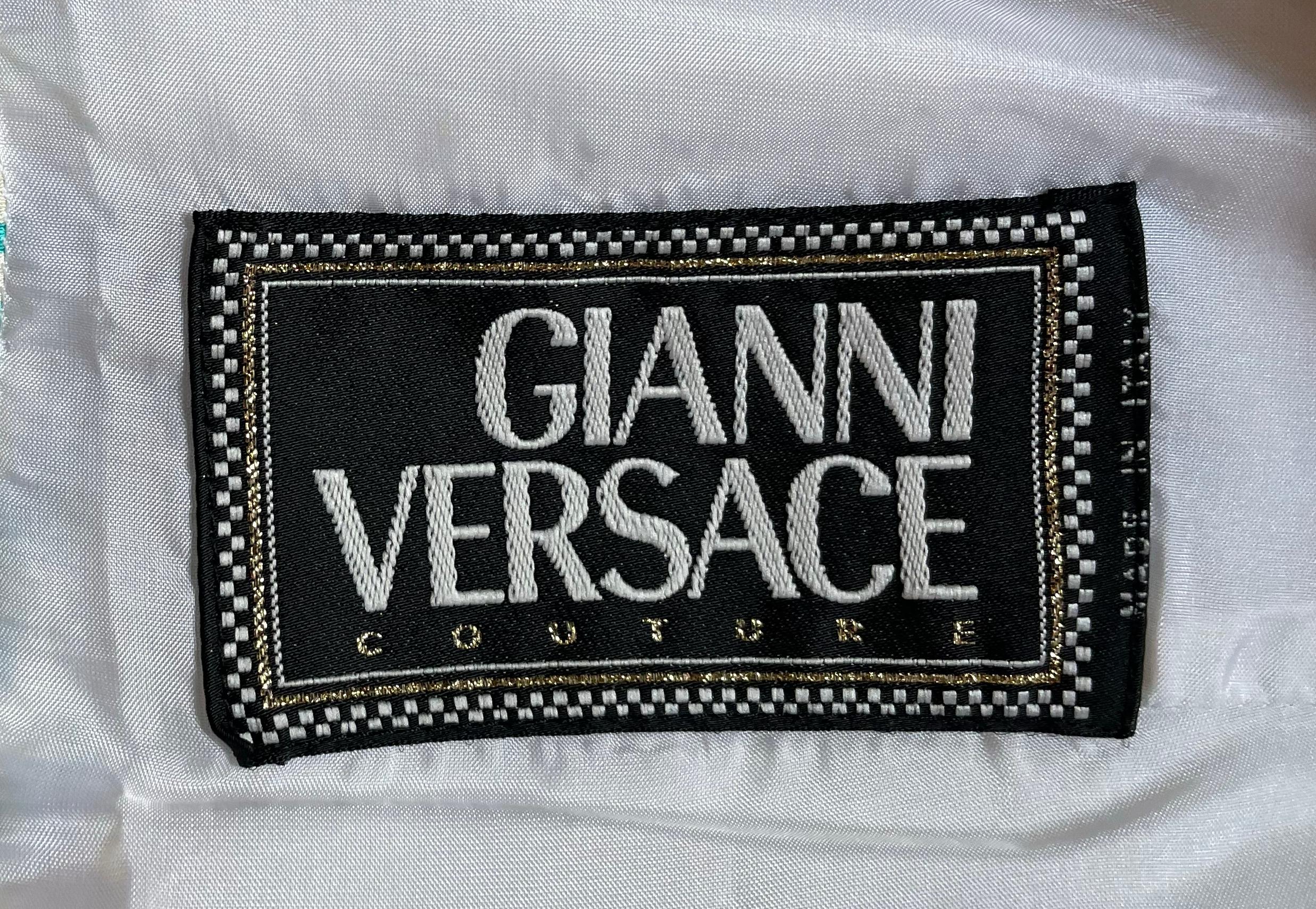 Gianni Versace couture vintage silk blazer, 1990s For Sale 1
