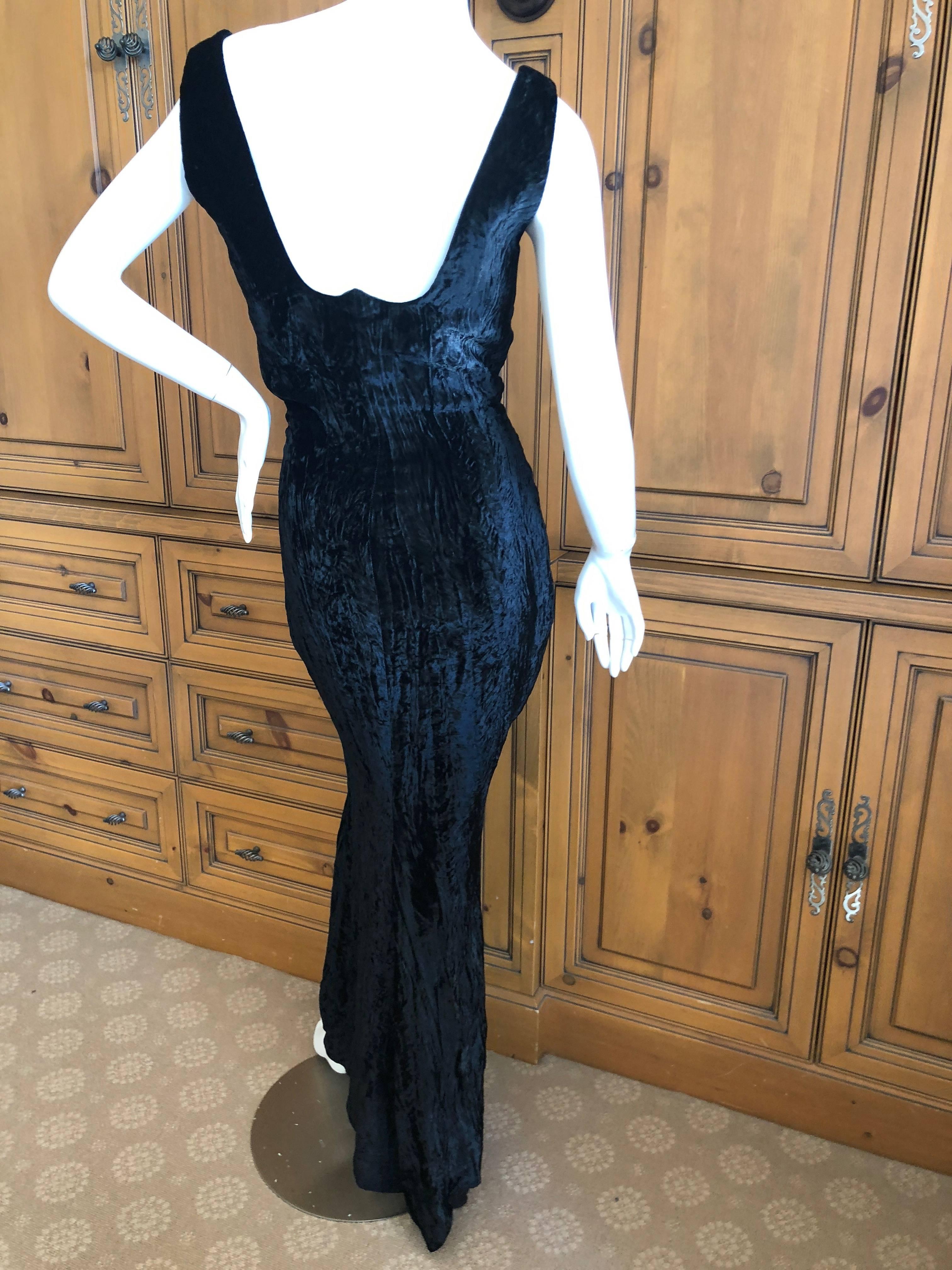 Gianni Versace Couture Vintage 1989 Textured Black Velvet  Evening Dress For Sale 2