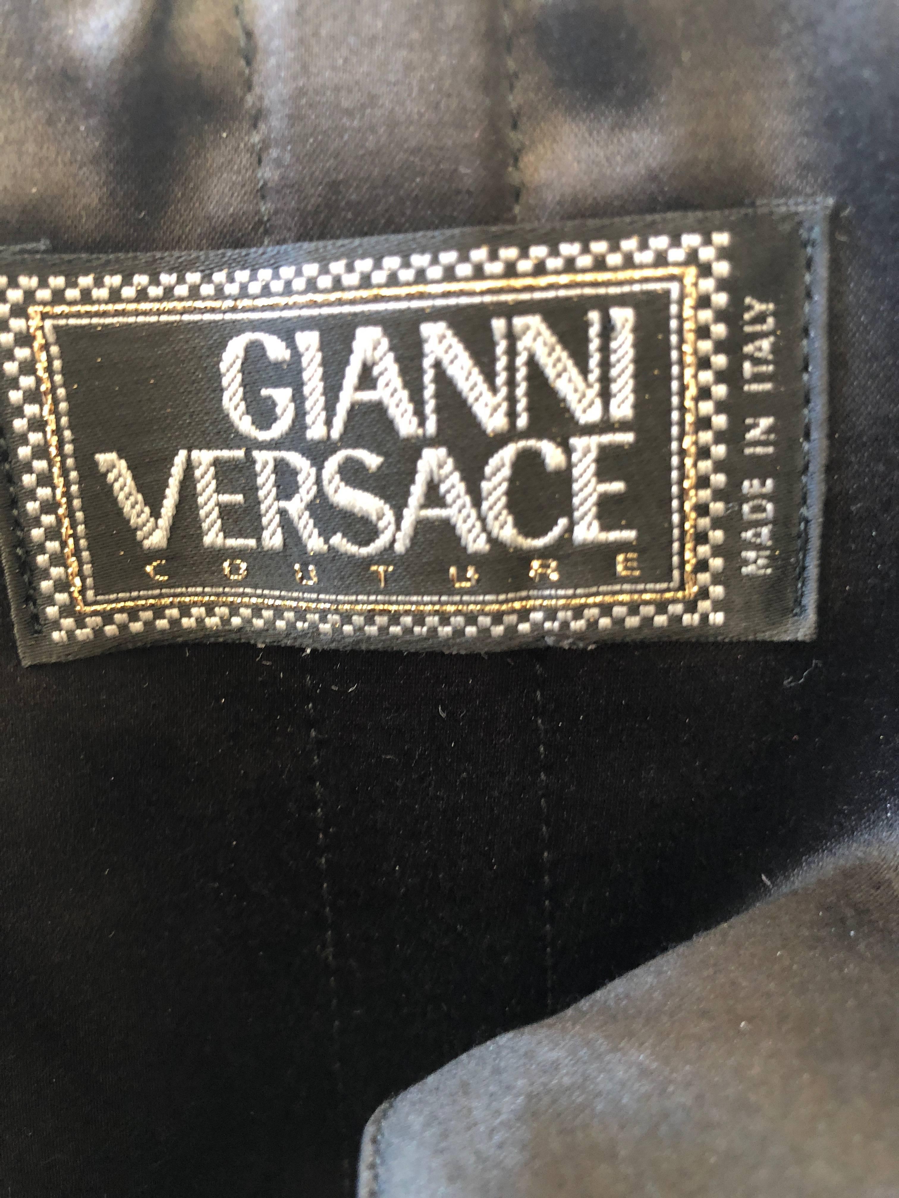 Gianni Versace Couture Vintage 1989 Textured Black Velvet  Evening Dress For Sale 4