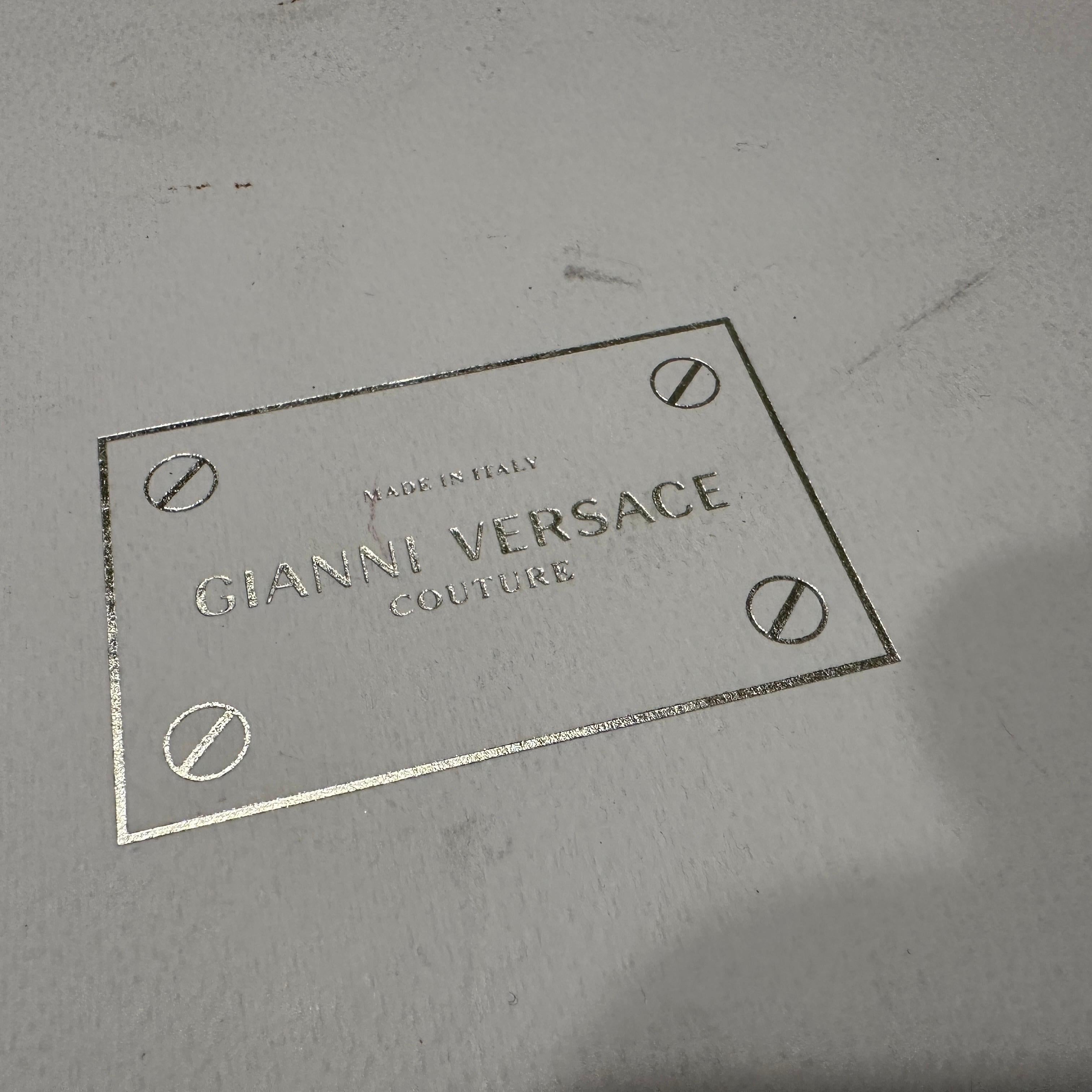 Gianni Versace Couture White Leather and Brass Luxury Beauty Case For Sale 11