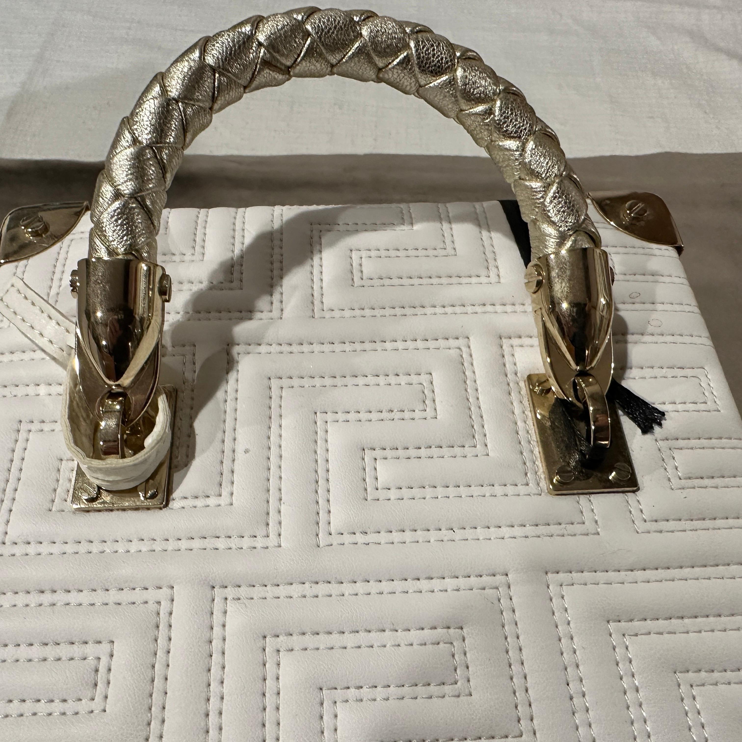 Women's Gianni Versace Couture White Leather and Brass Luxury Beauty Case For Sale