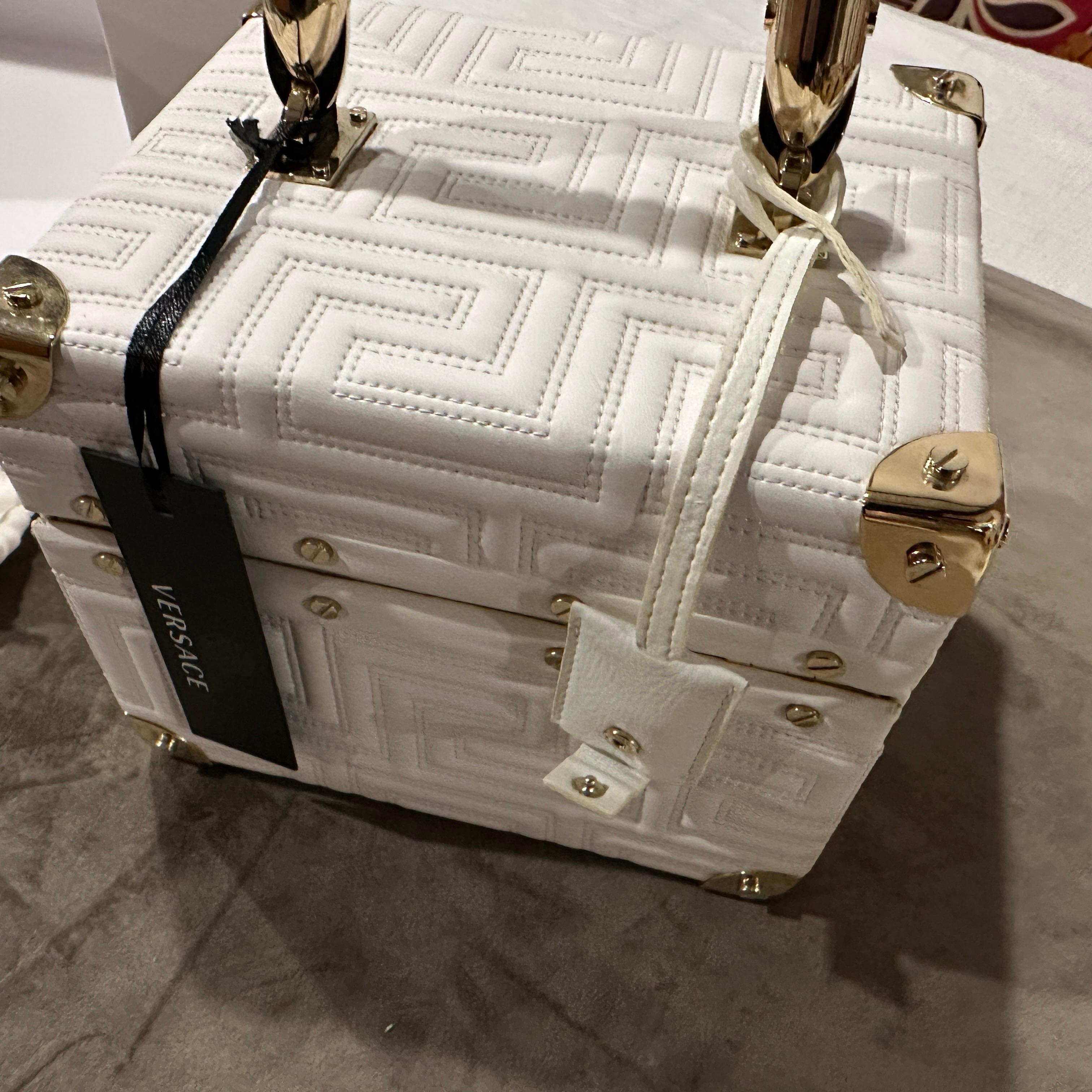 Gianni Versace Couture White Leather and Brass Luxury Beauty Case For Sale 2